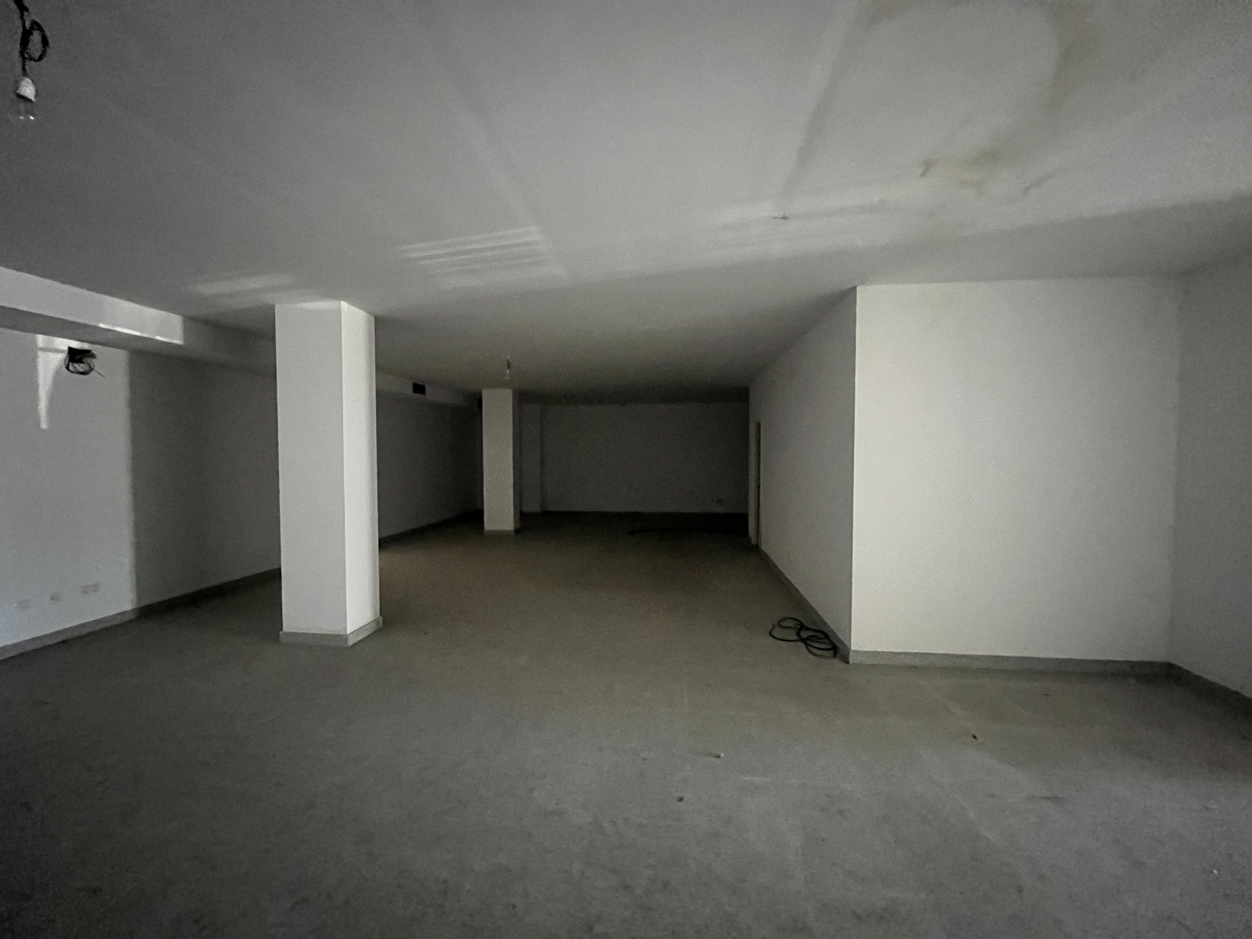 locales-comerciales en roses · centre €