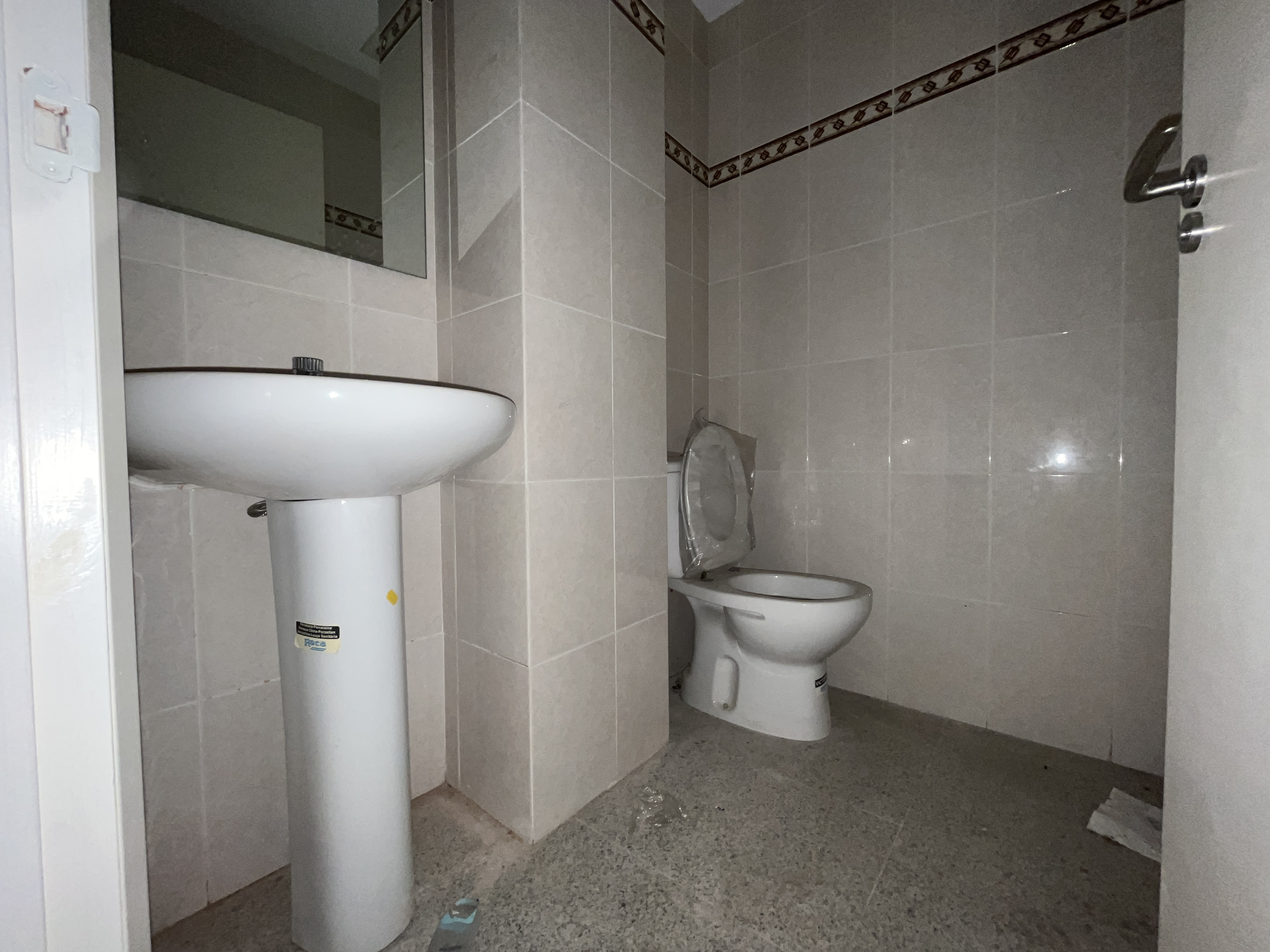 locales-comerciales en roses · centre €