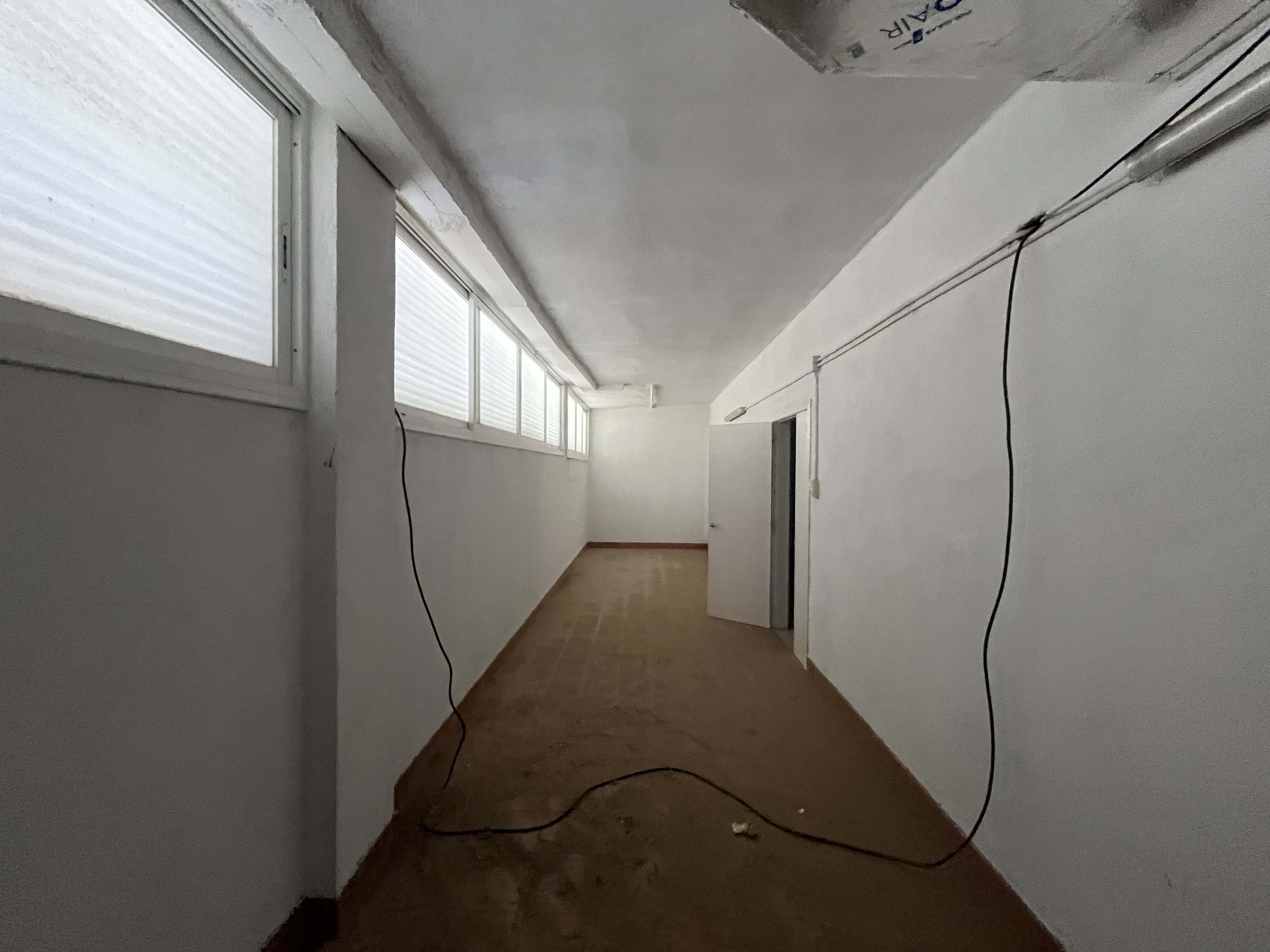 locales-comerciales en roses · centre €