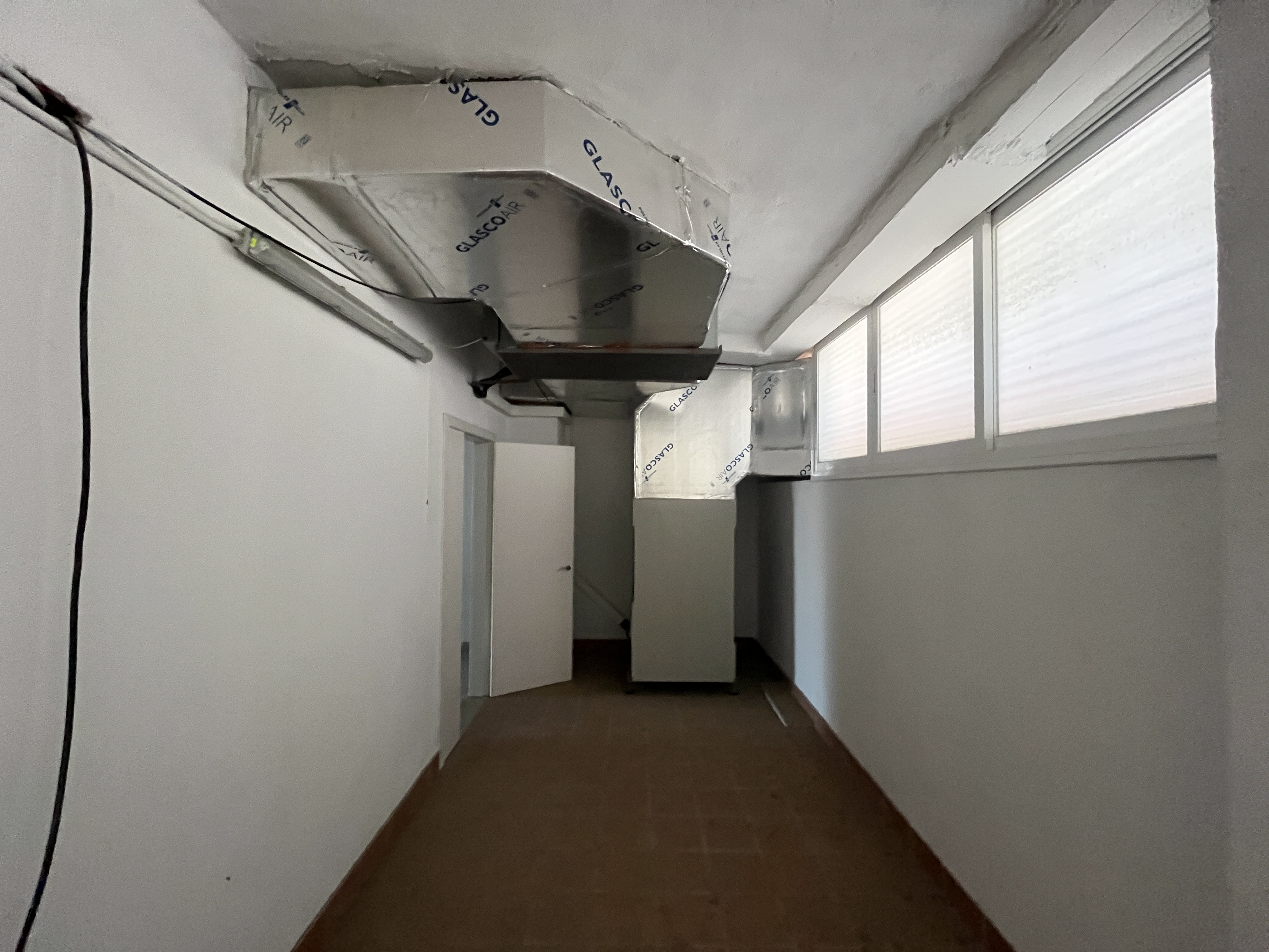 locales-comerciales en roses · centre €