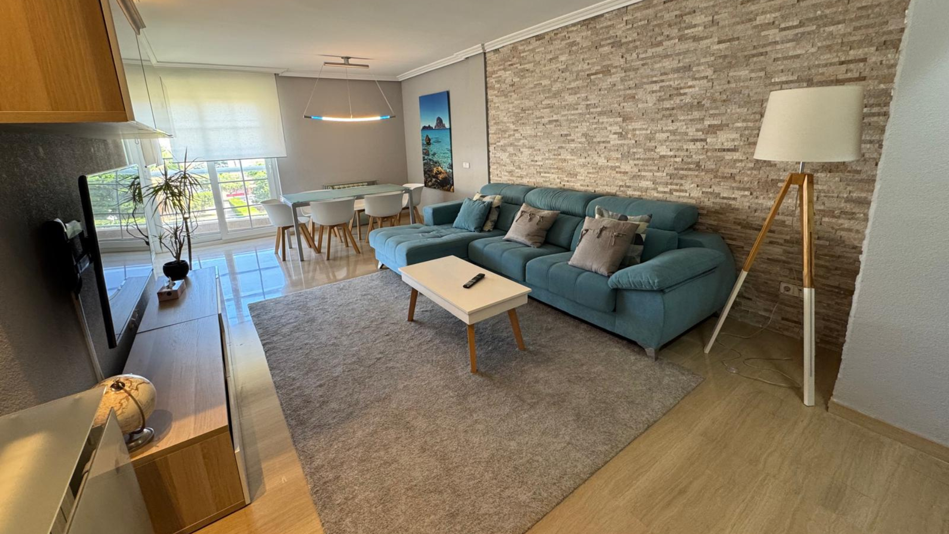 PISO DE 3 HABITACIONES CAN MISES