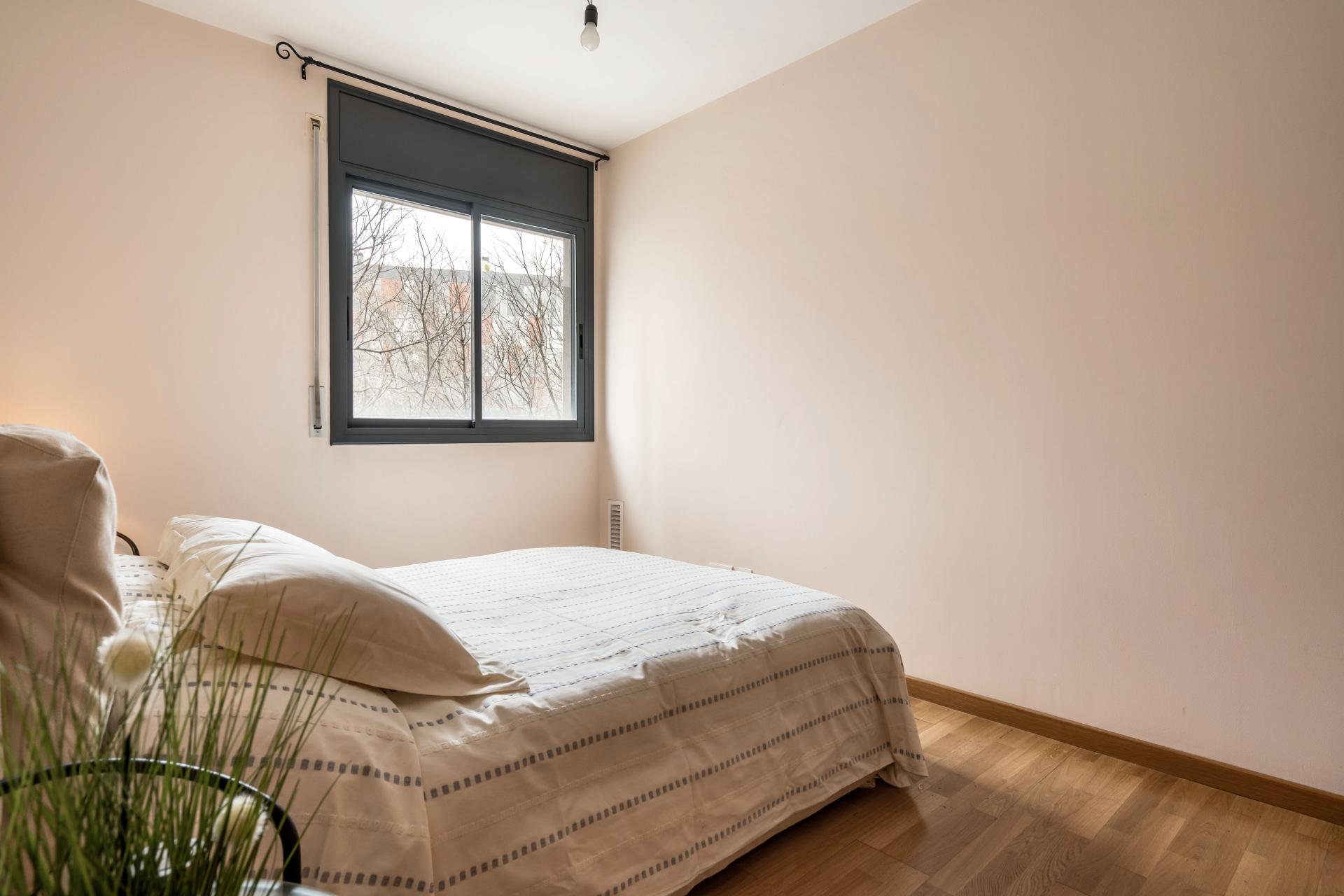 Descubre este encantador piso ubicado en el dinámico y vibrante...