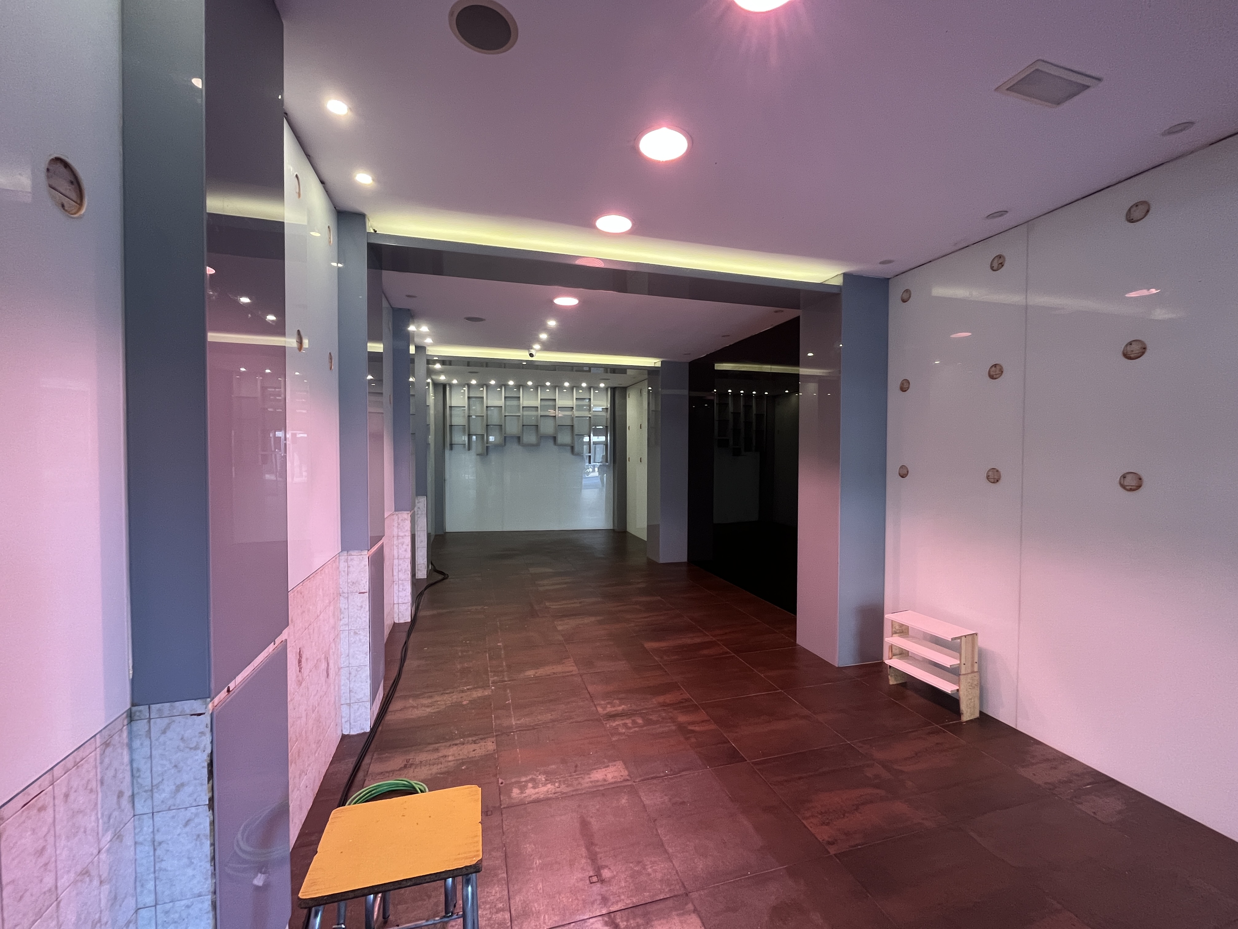 locales-comerciales en girona · girona-centre €