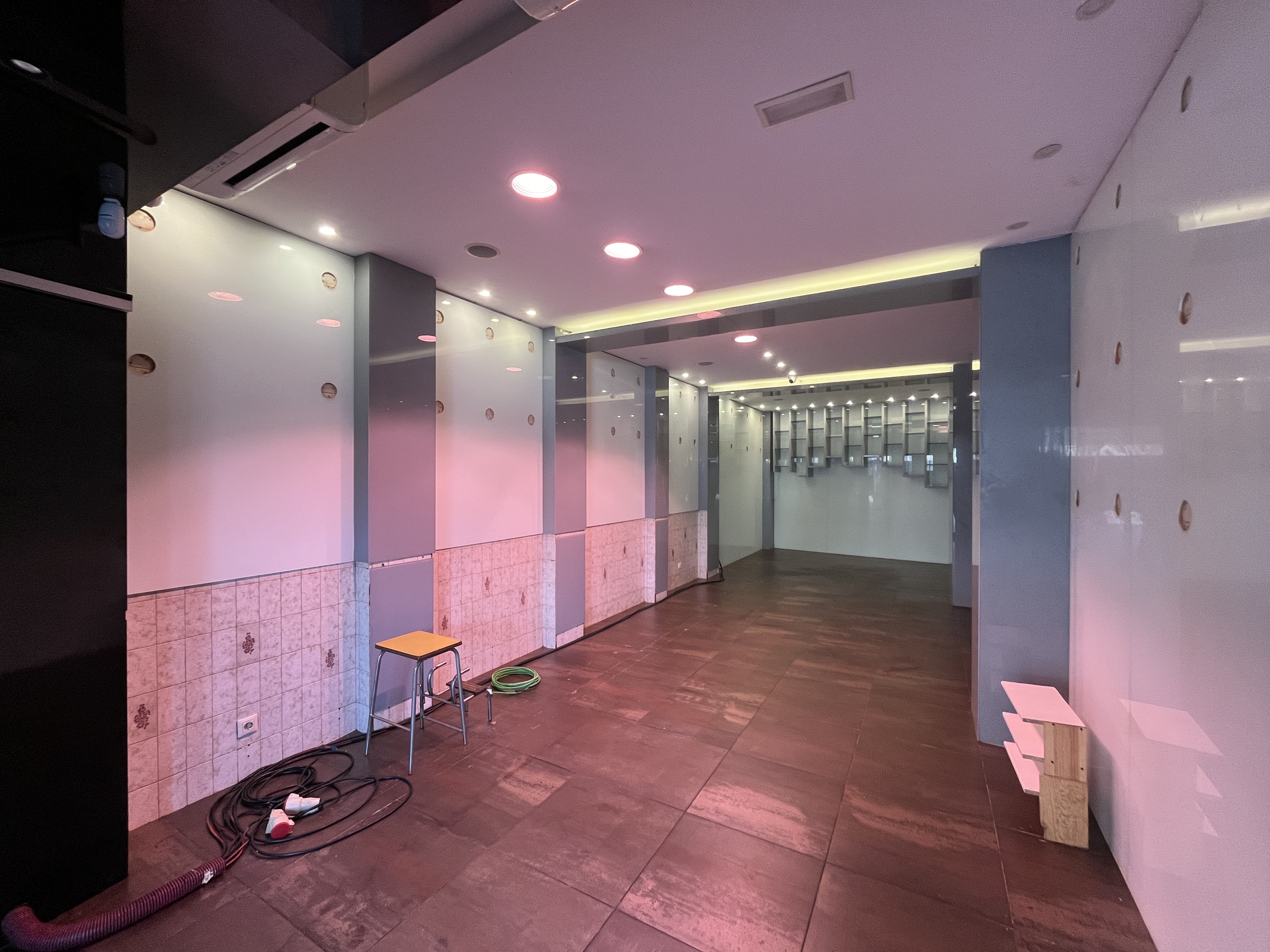 locales-comerciales en girona · girona-centre €