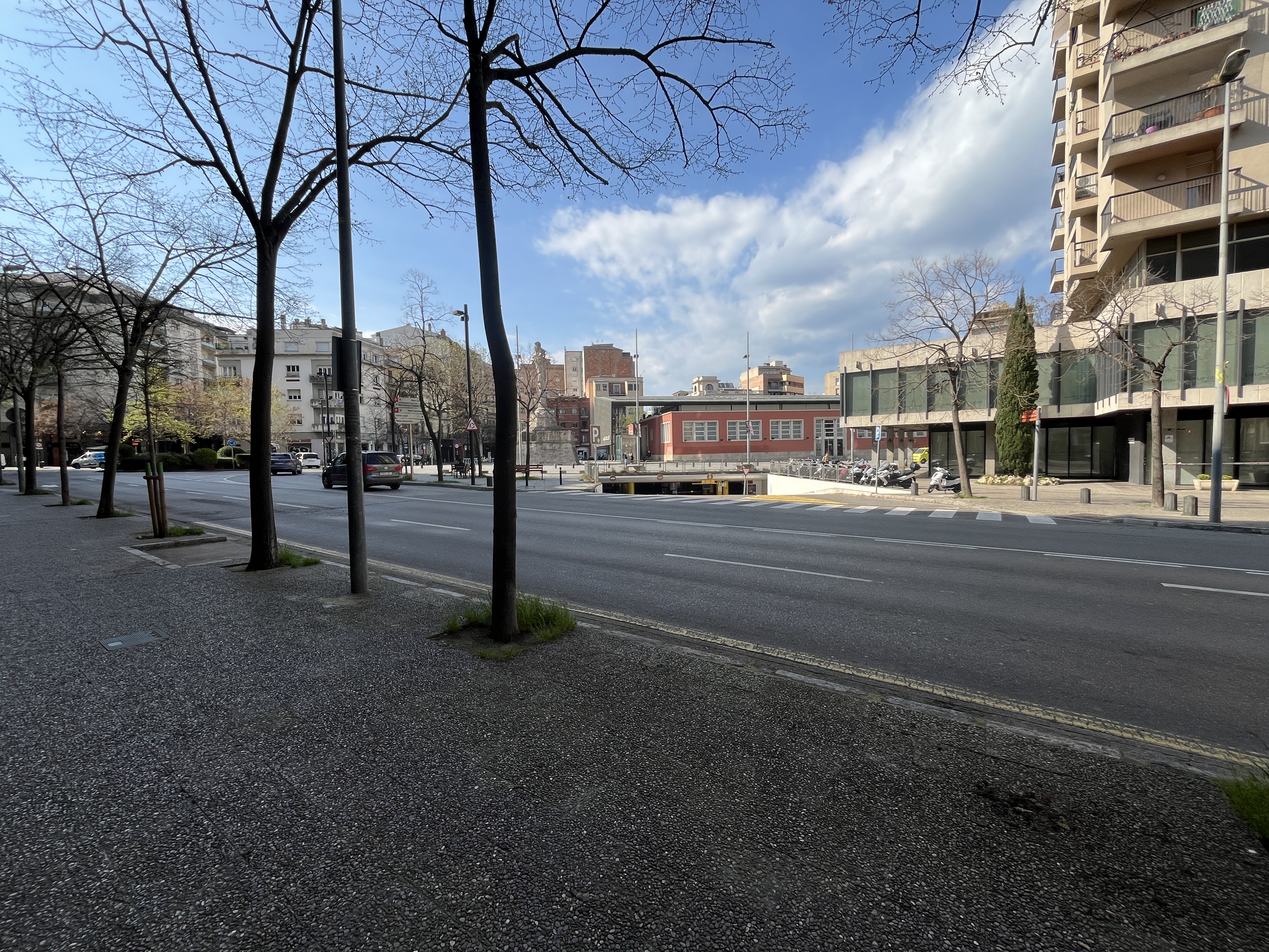 locales-comerciales en girona · girona-centre €