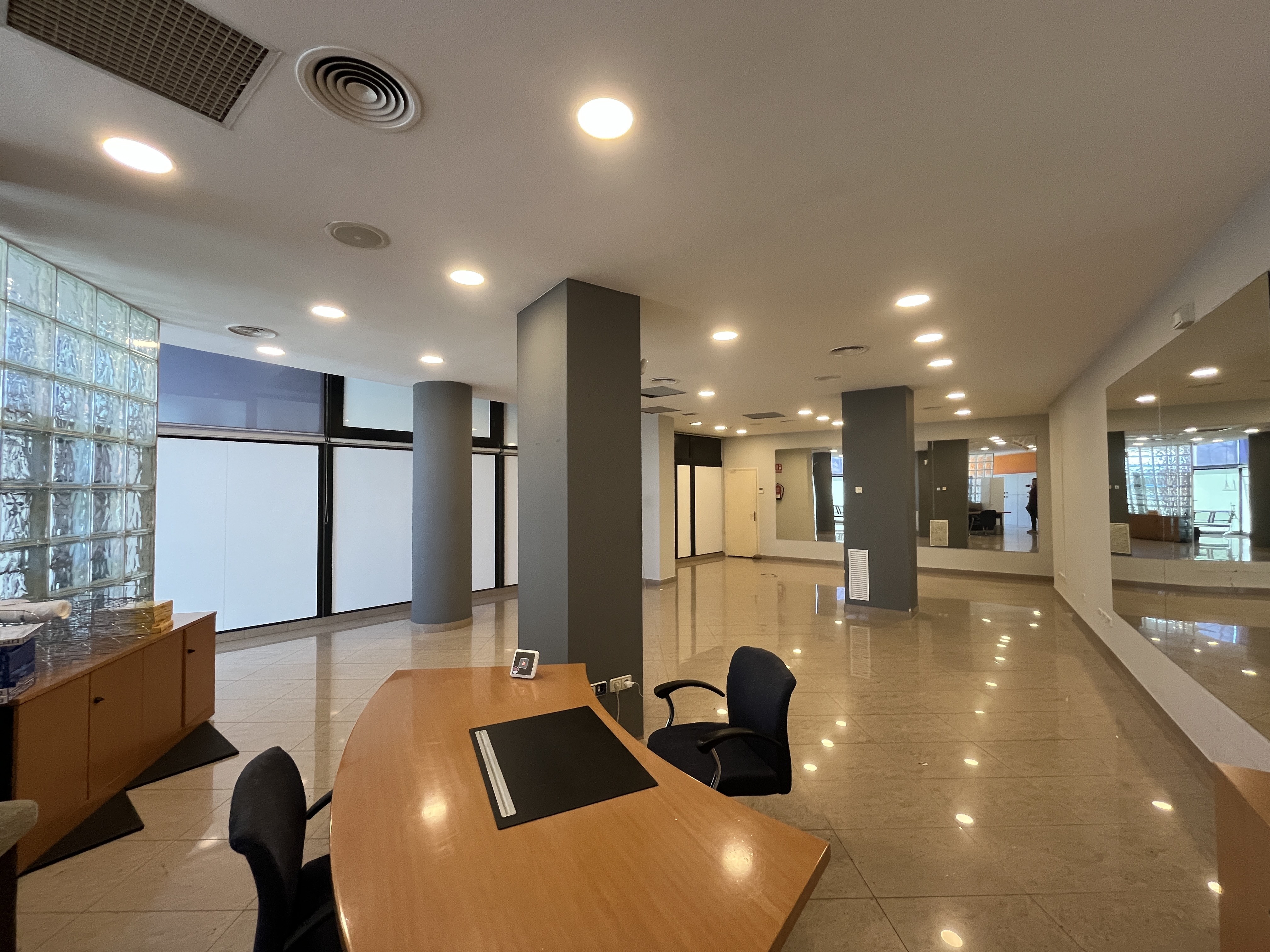 locals-comercials en girona · sant-narcis 900€