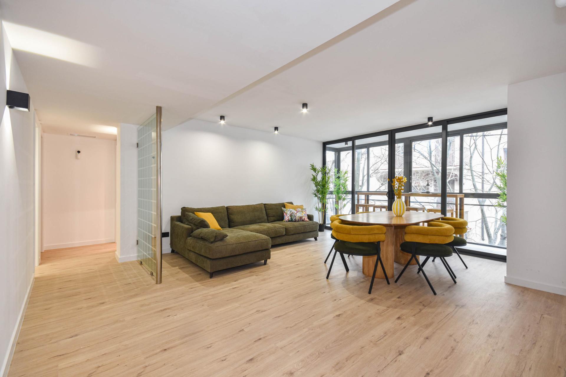 ¡INCREÍBLE VIVIENDA EN LA ZONA ALTA DE BARCELONA!
