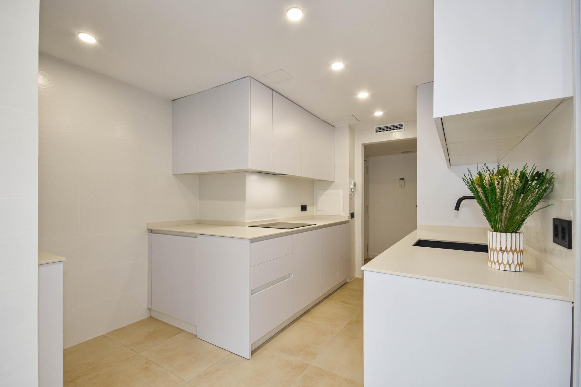 ¡INCREÍBLE VIVIENDA EN LA ZONA ALTA DE BARCELONA!