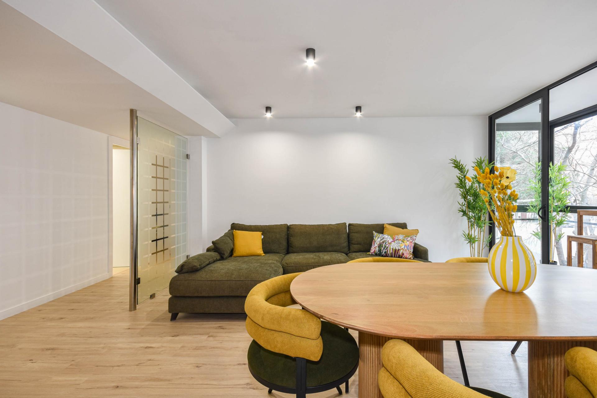 ¡INCREÍBLE VIVIENDA EN LA ZONA ALTA DE BARCELONA!