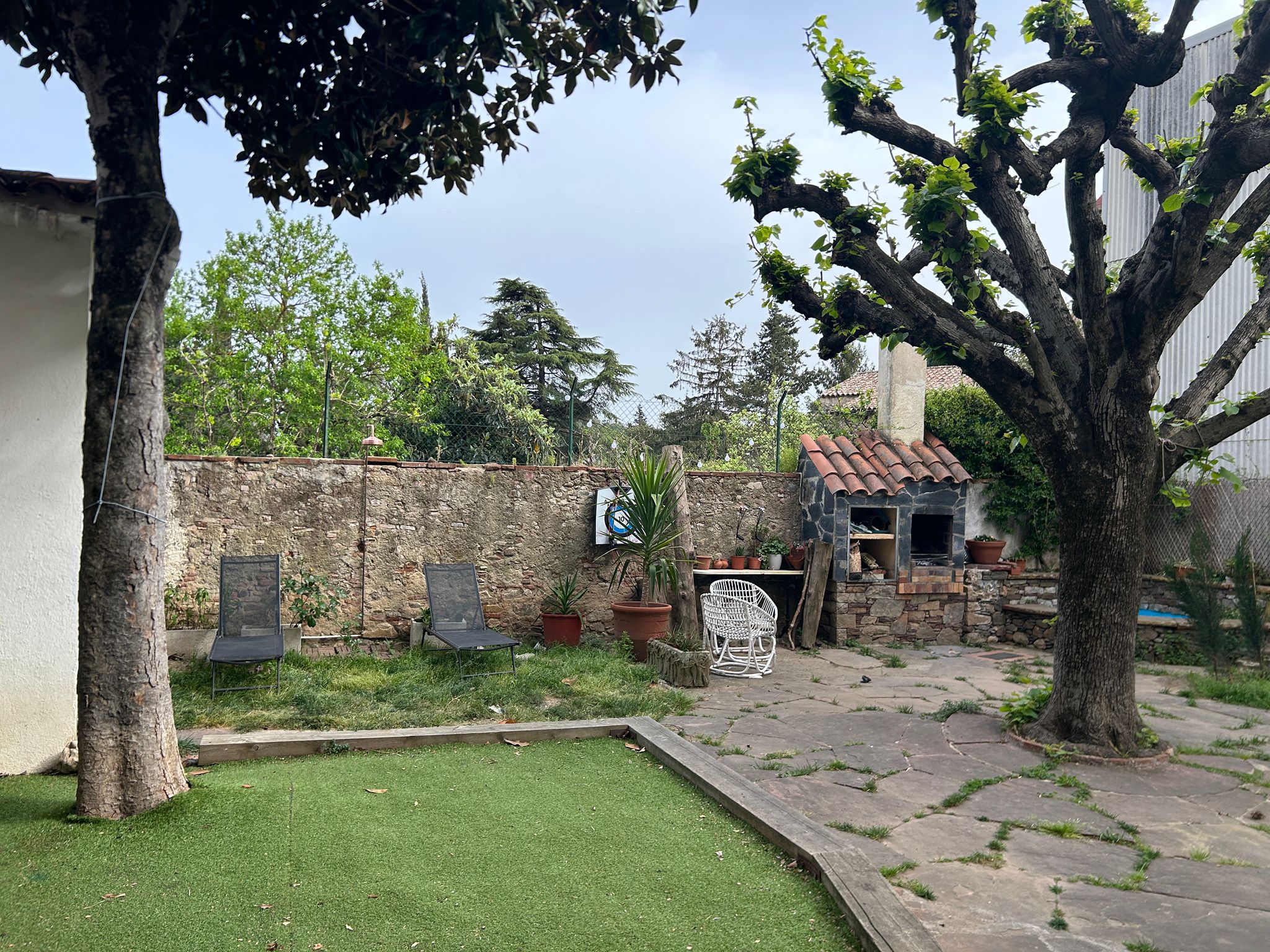 GUALBA POBLE