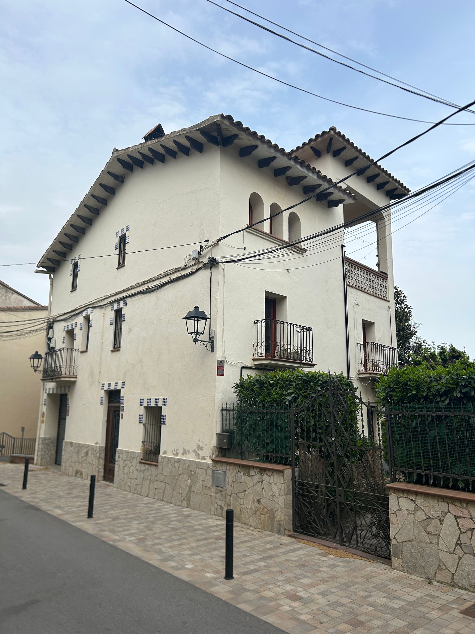 GUALBA POBLE