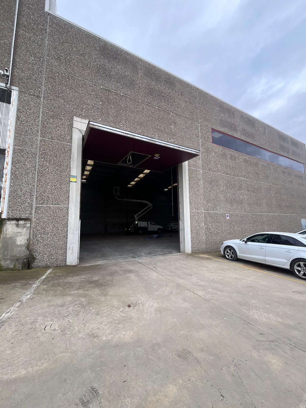 nave-industrial en torre-serona ·  1500€