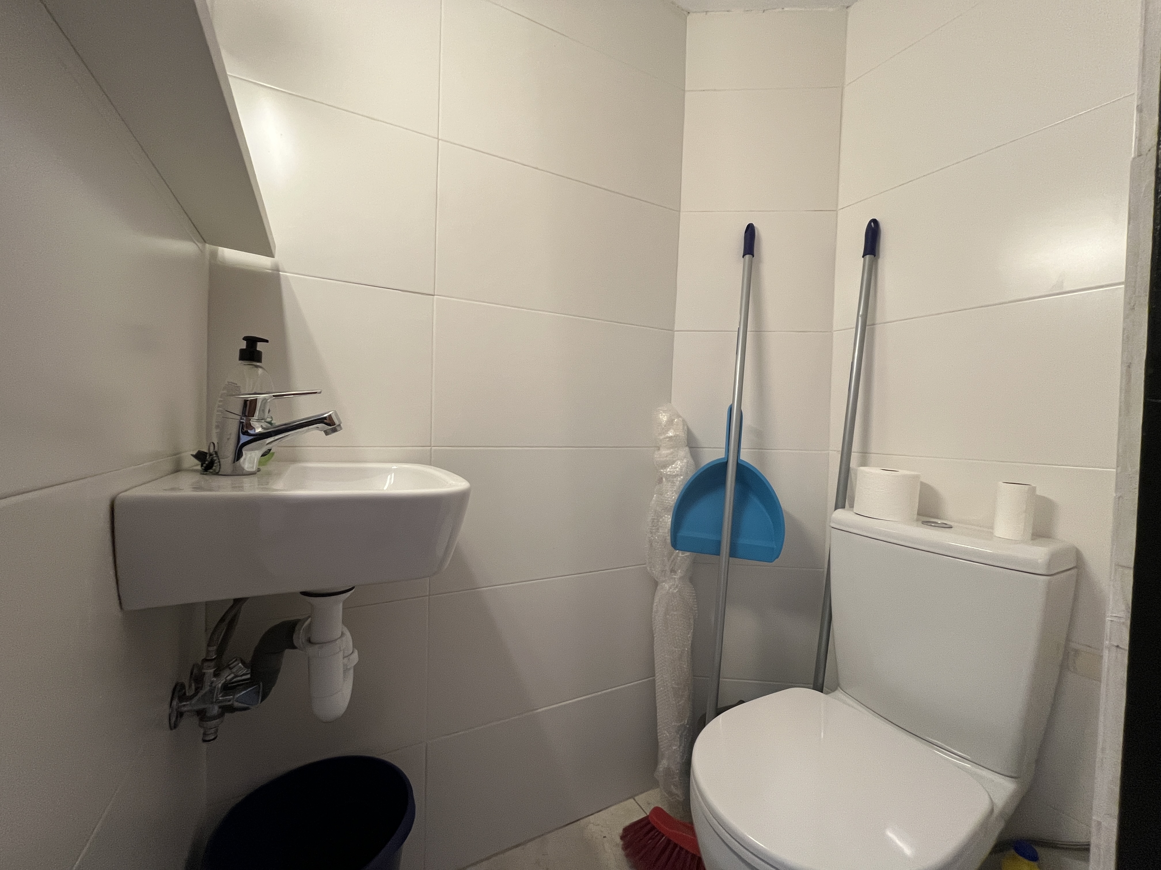 locales-comerciales en girona · la-devesa €