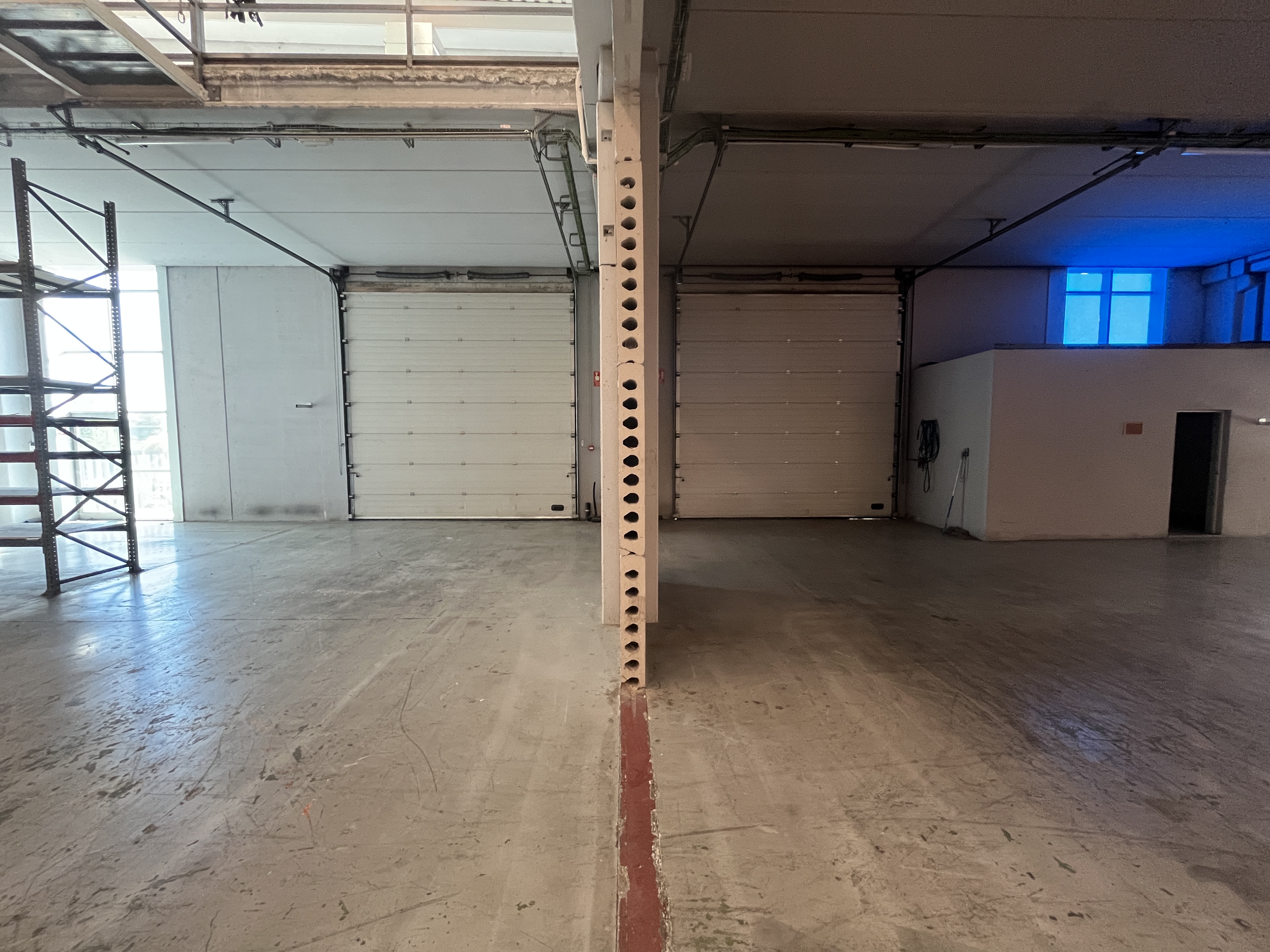 nau-industrial en salt · macana 2500000€