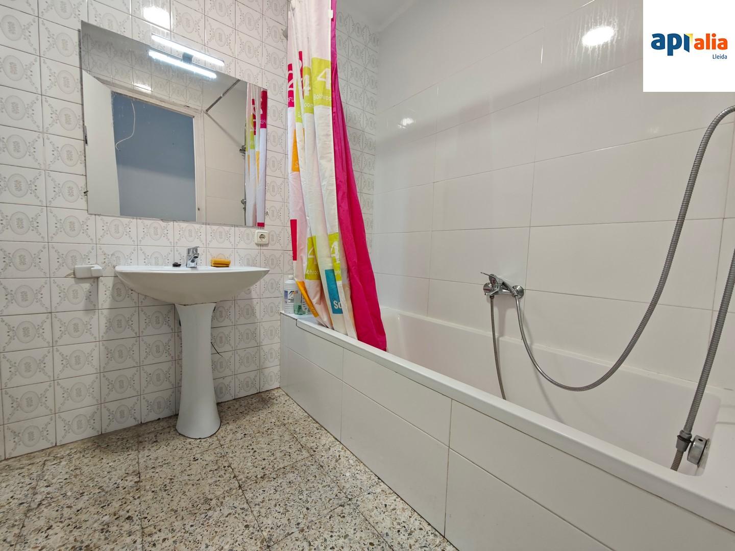 Piso · Lleida · 4 hab.