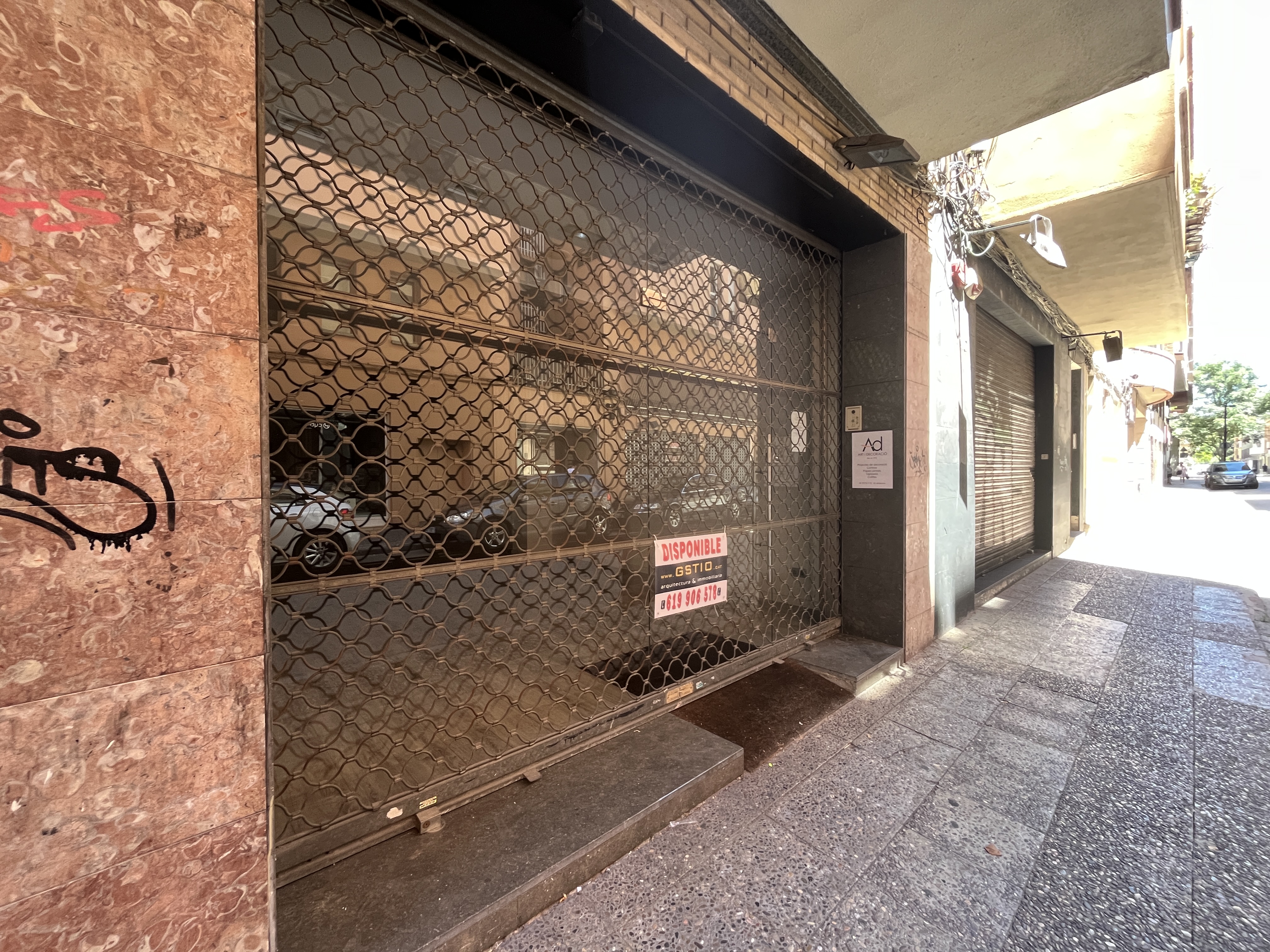 locales-comerciales en girona · migdia 1350€