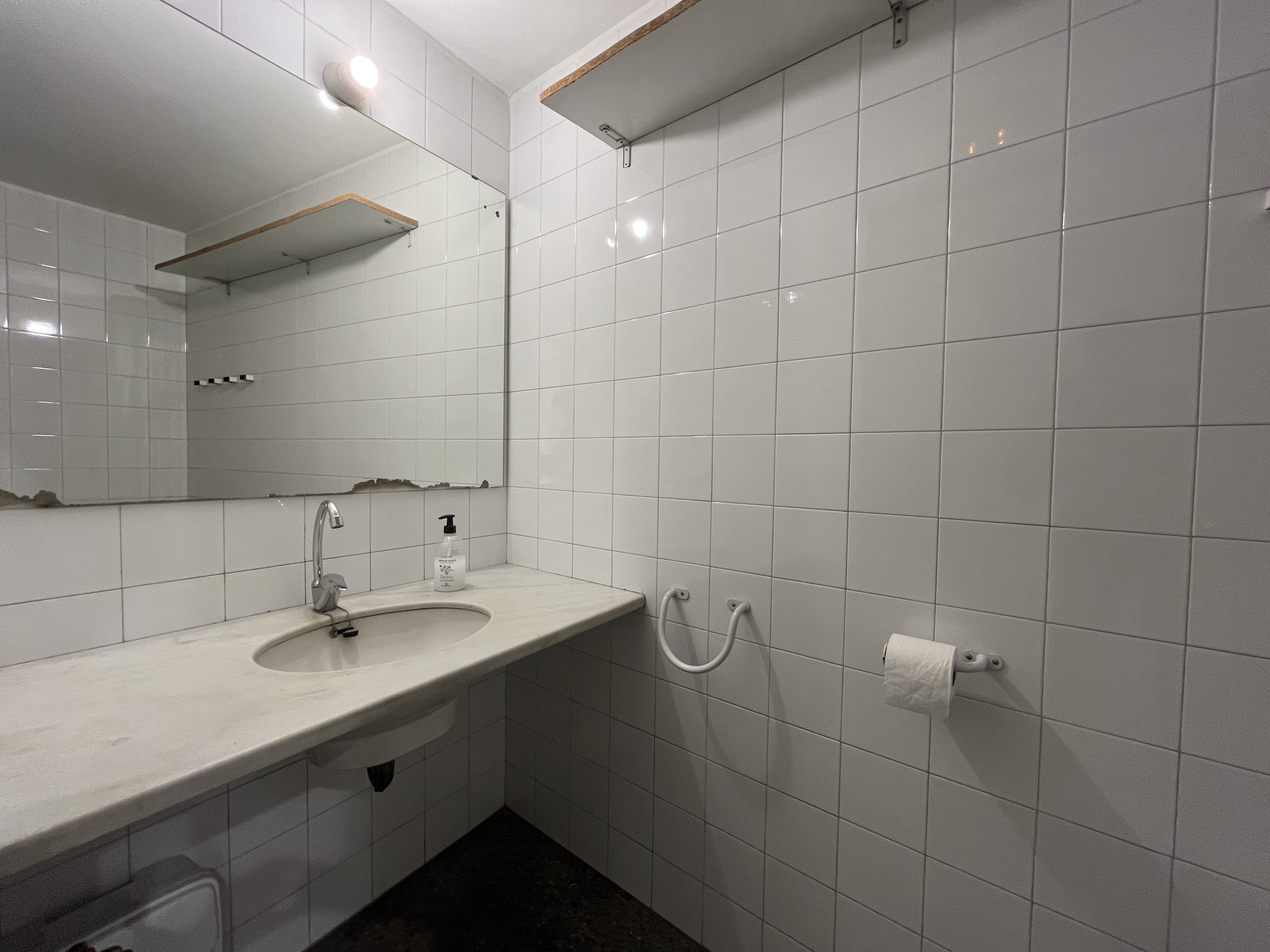 locales-comerciales en girona · migdia 1350€
