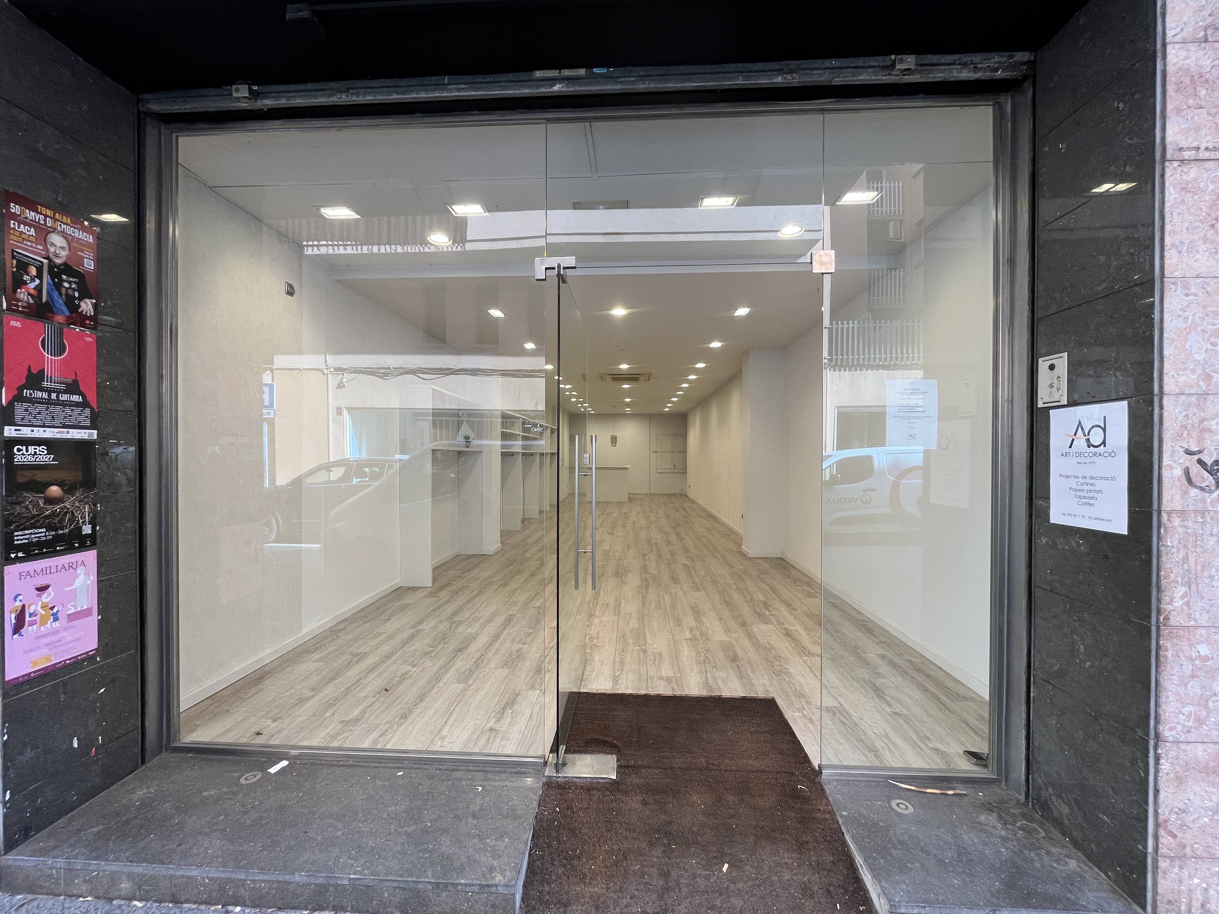 locales-comerciales en girona · migdia 1350€
