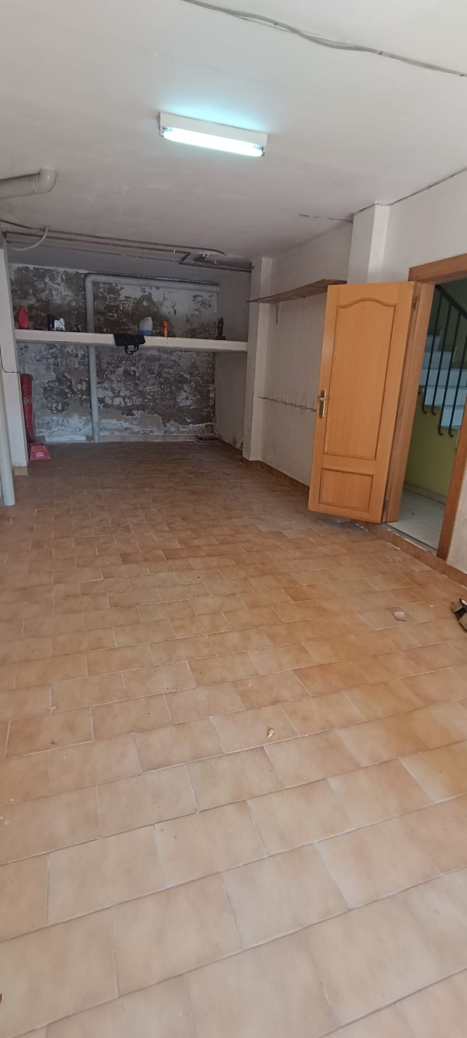 ADOSADA ESQUINERA ZONA HOSPITAL