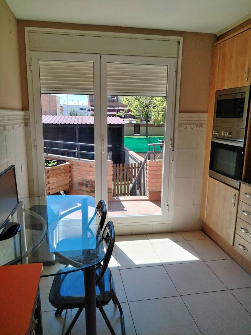 Casa en venta en  Mollerussa, Lleida  7/25
