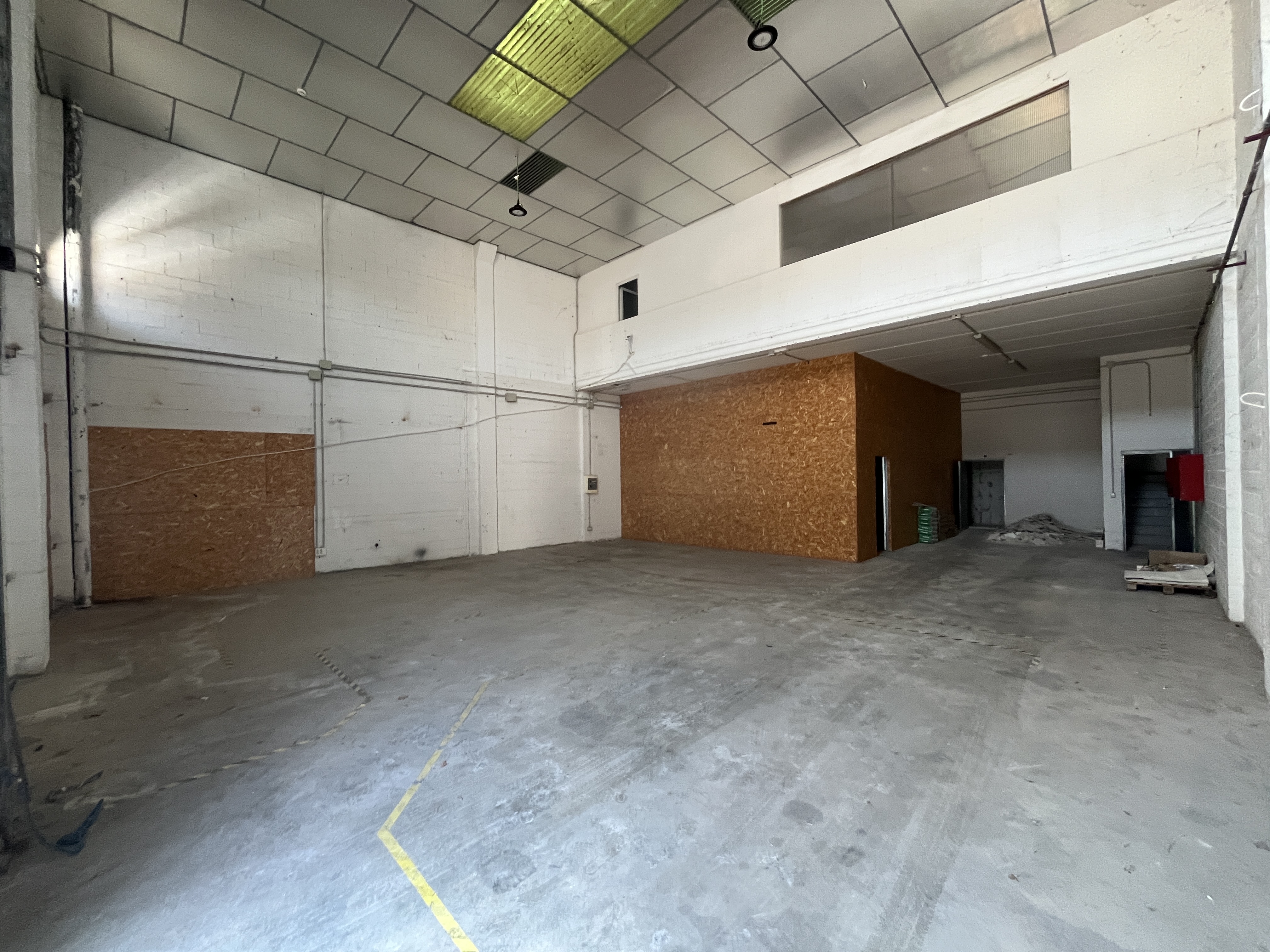 nau-industrial en vilablareix ·  2250€