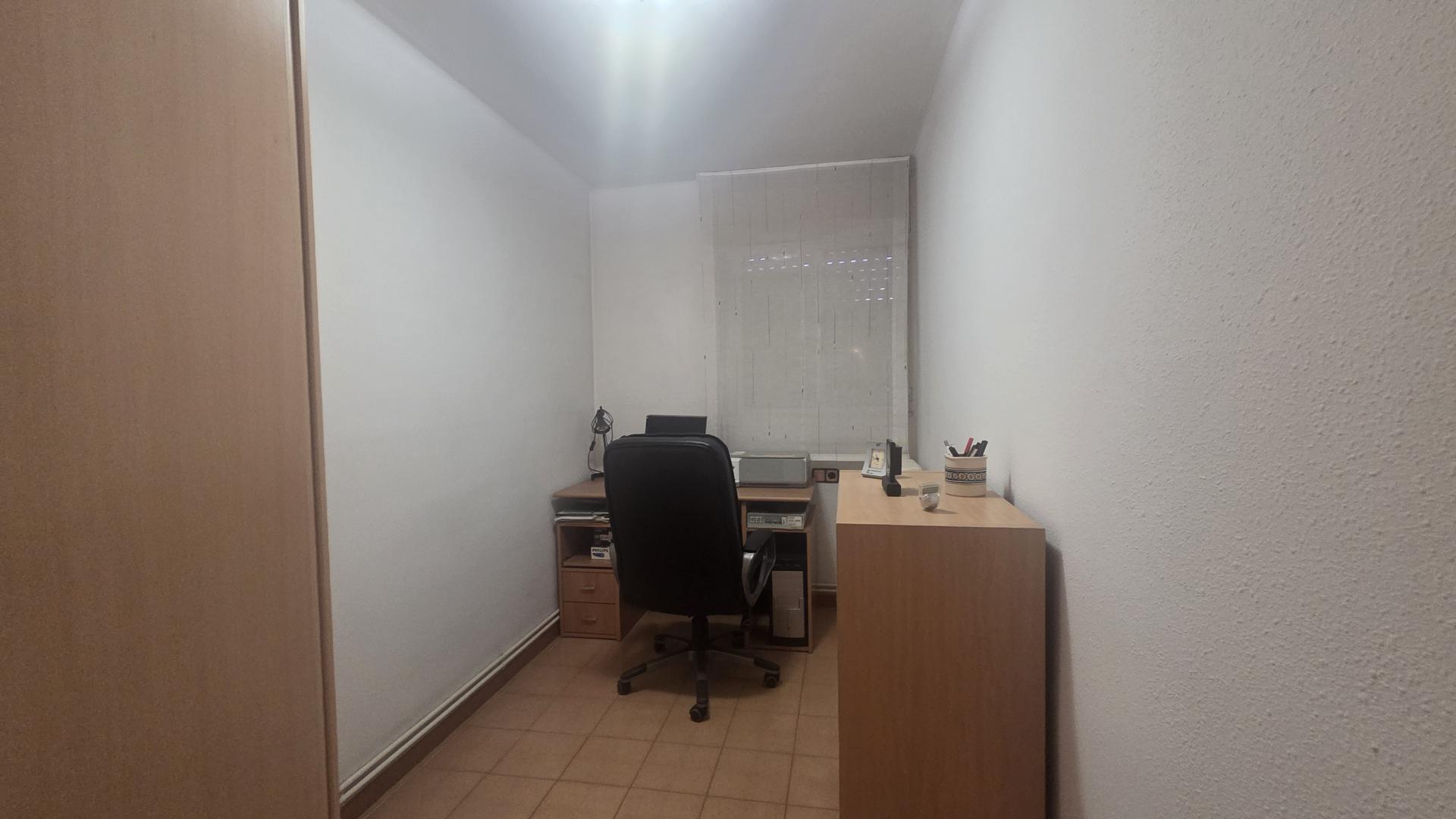 Piso · Lleida · 4 hab.