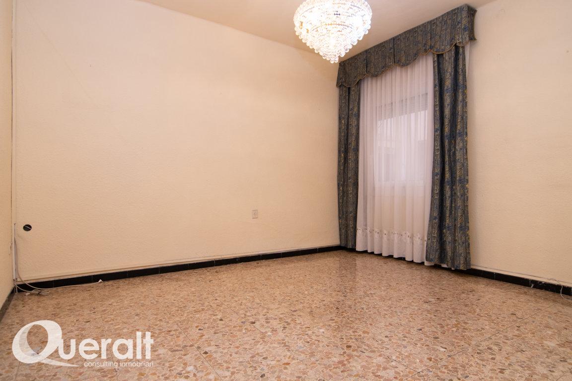 pisos en lleida · camp-d'esports---humbert-torres---xalets 260000€