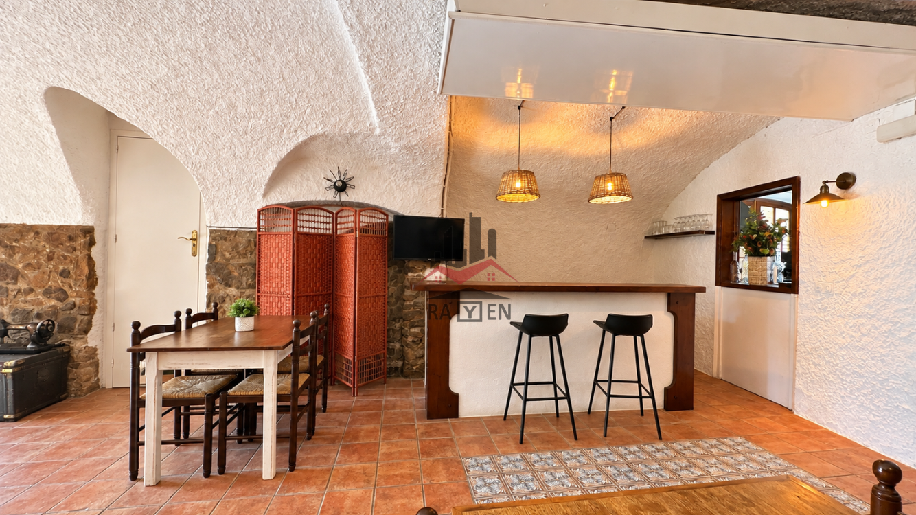 Casa en venta en  Terrades, Girona  43/54