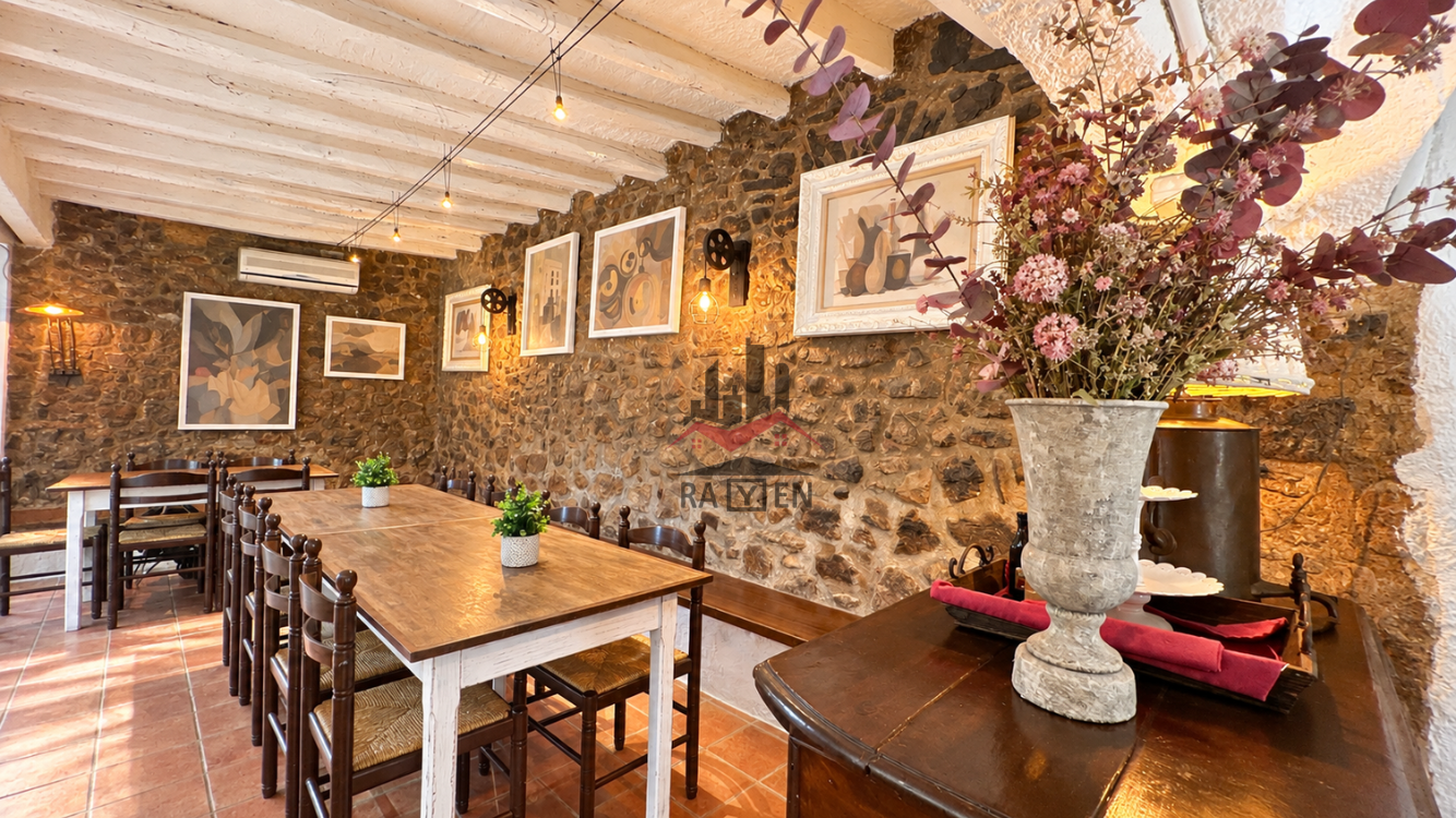 Casa en venta en  Terrades, Girona  46/54