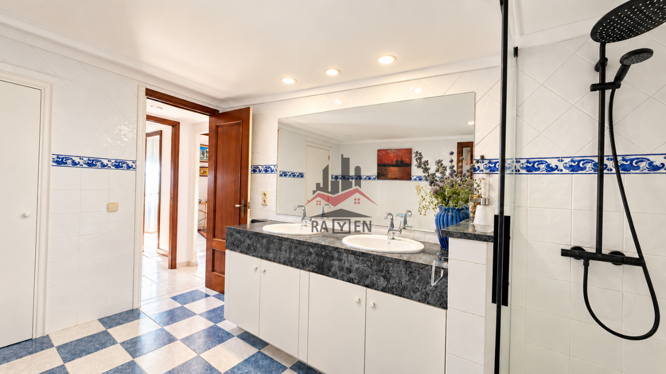 Casa en venta en  Terrades, Girona  23/54