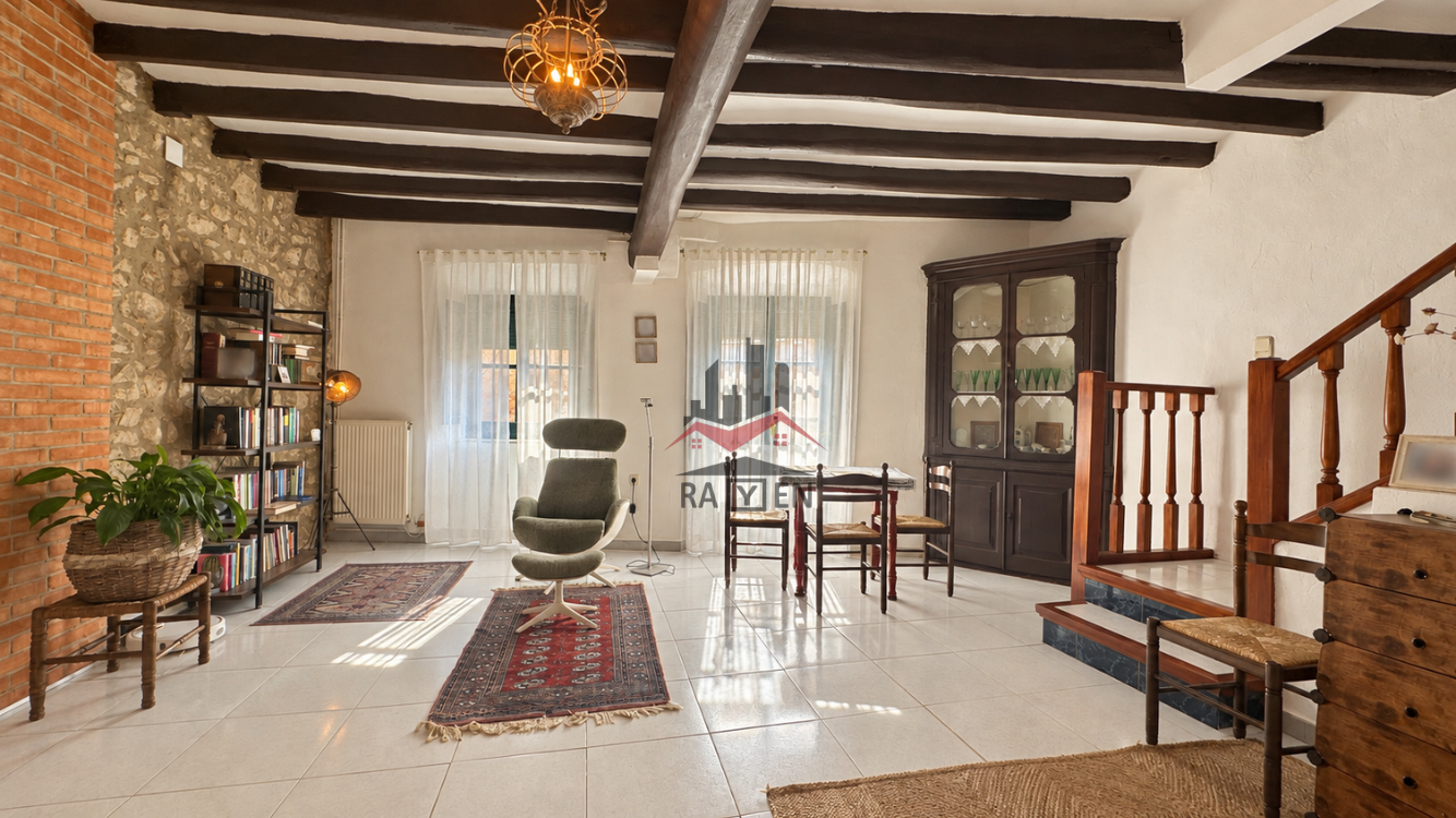 Casa en venta en  Terrades, Girona  1/54