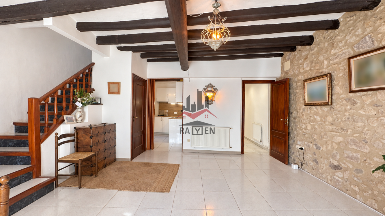 Casa en venta en  Terrades, Girona  6/54