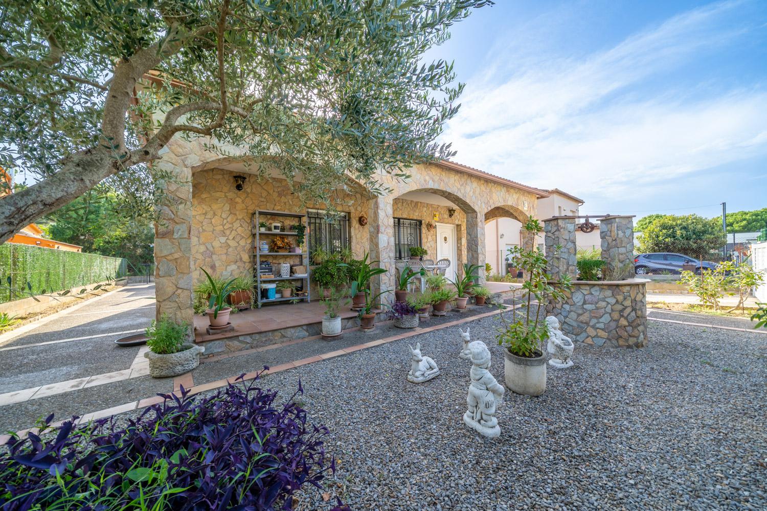 casa en can-carbonell ·  293000€