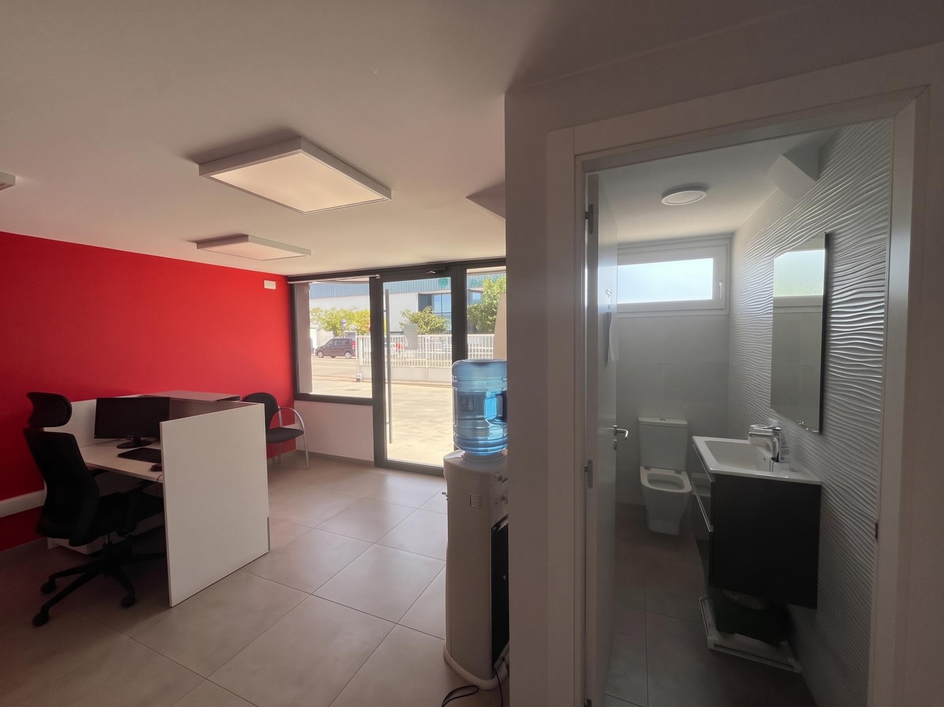 nave-industrial en riudellots-de-la-selva ·  €
