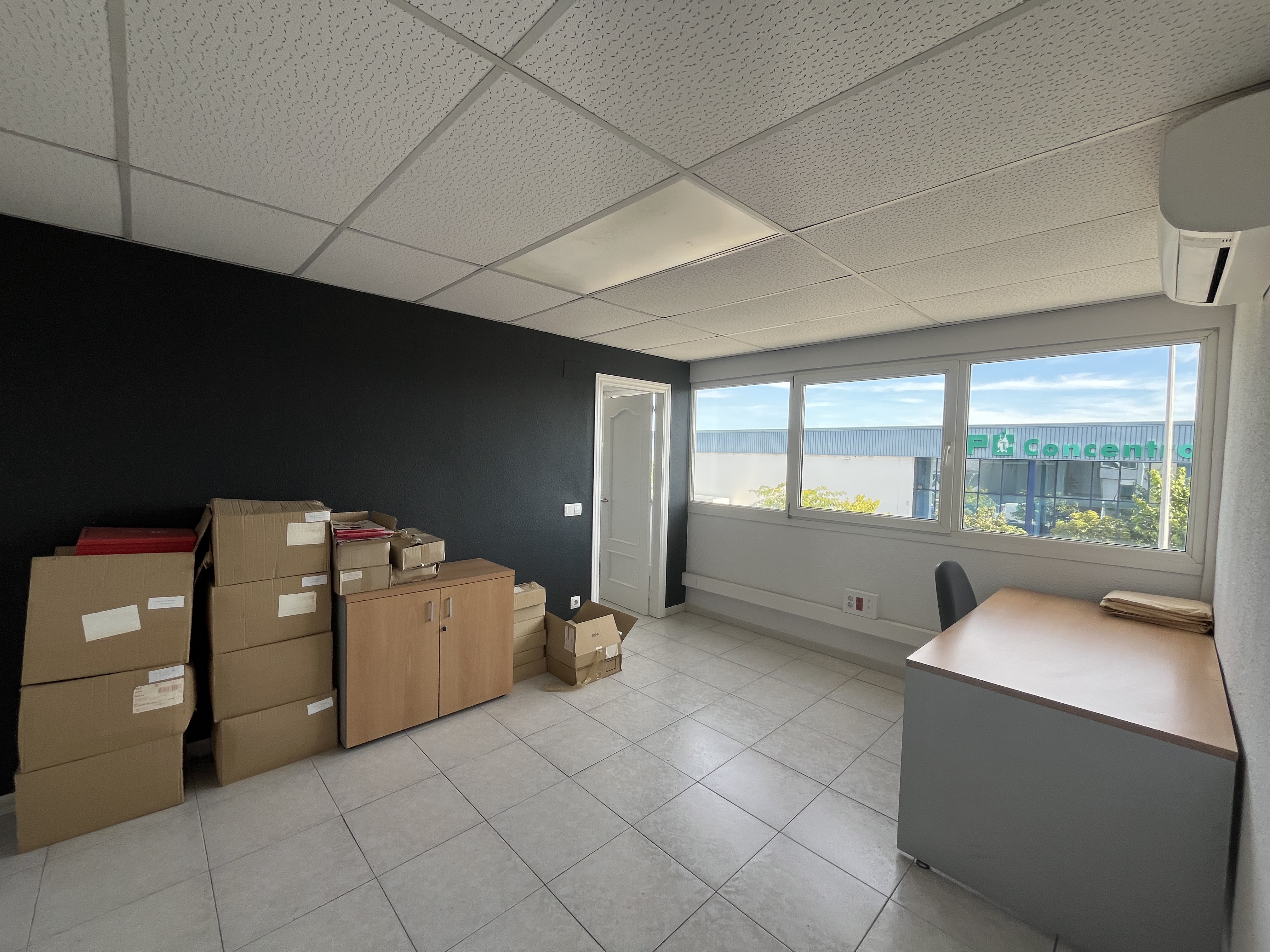 nave-industrial en riudellots-de-la-selva ·  €
