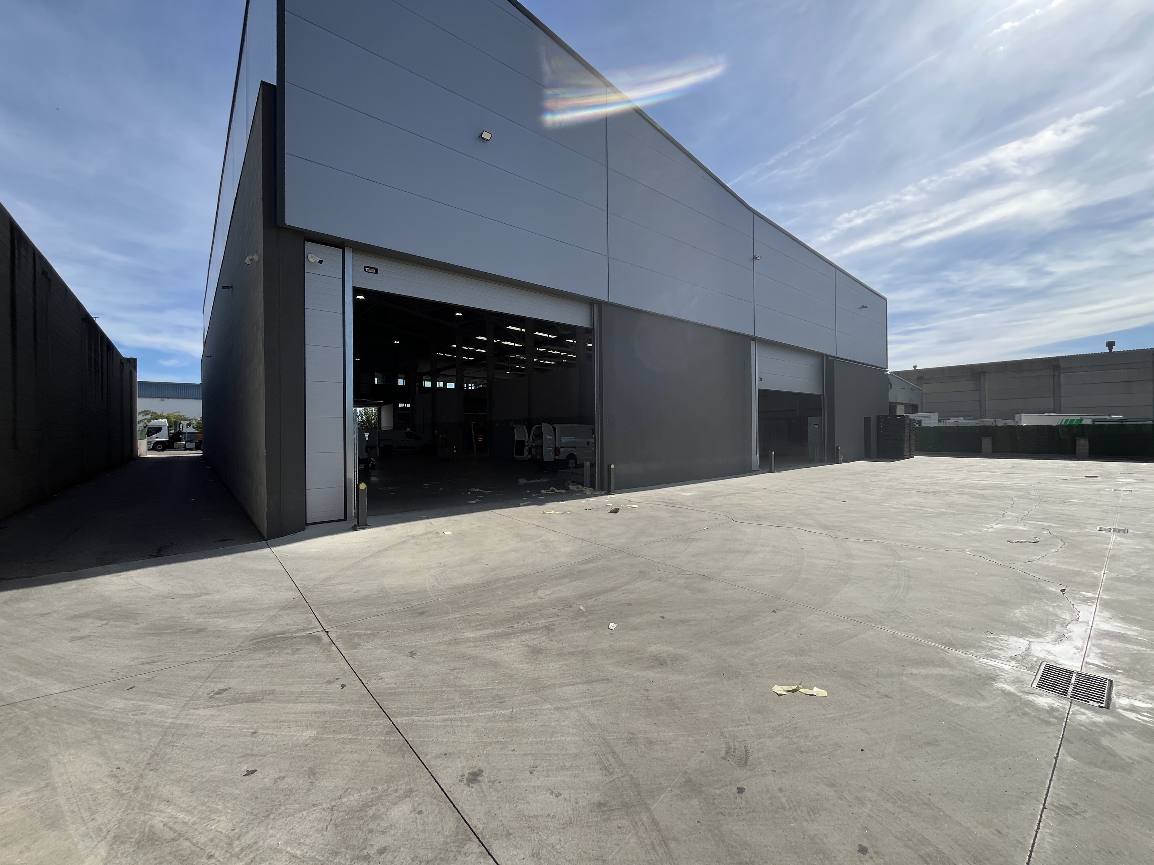 nave-industrial en riudellots-de-la-selva ·  €