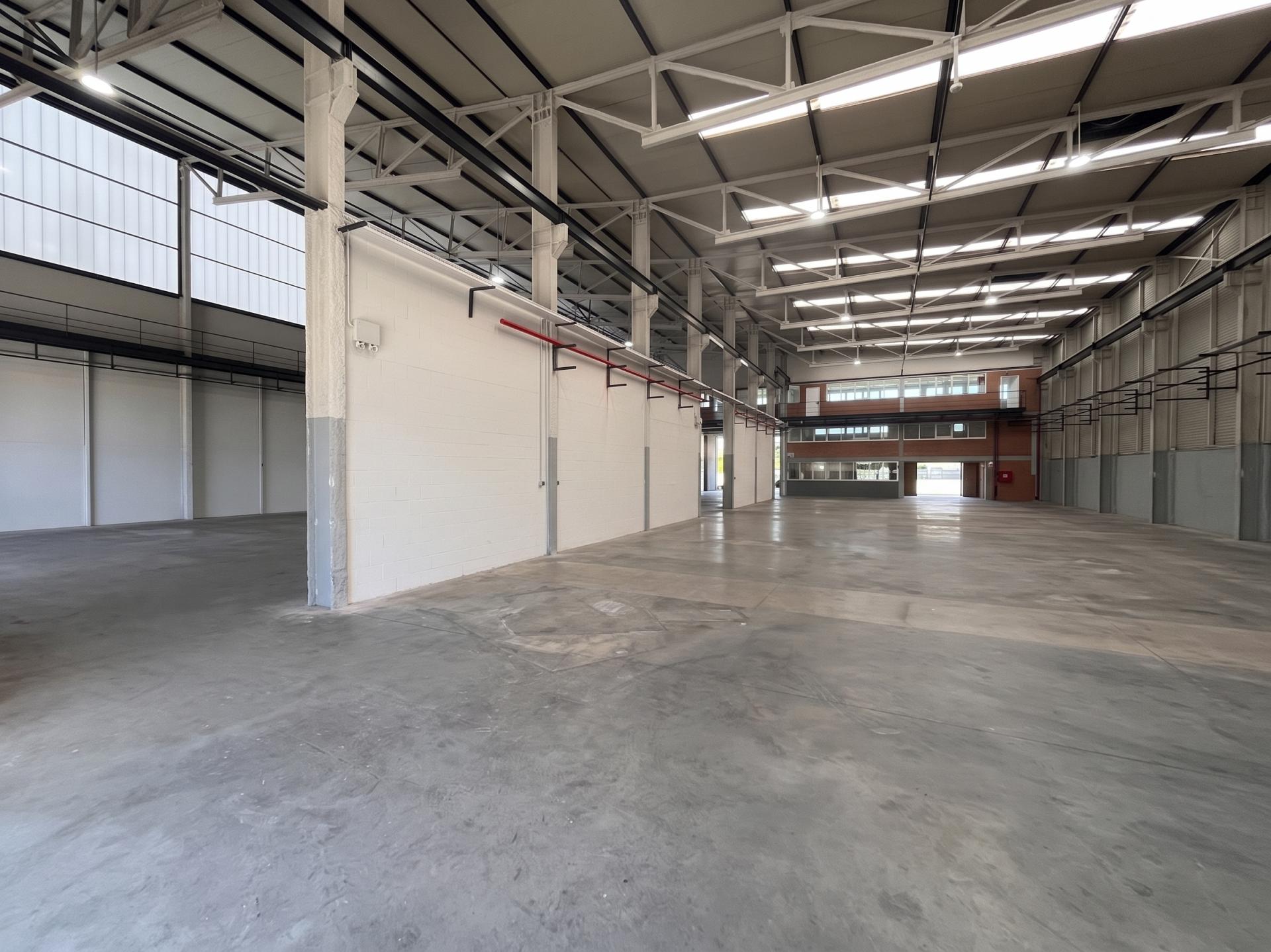 nave-industrial en riudellots-de-la-selva ·  €
