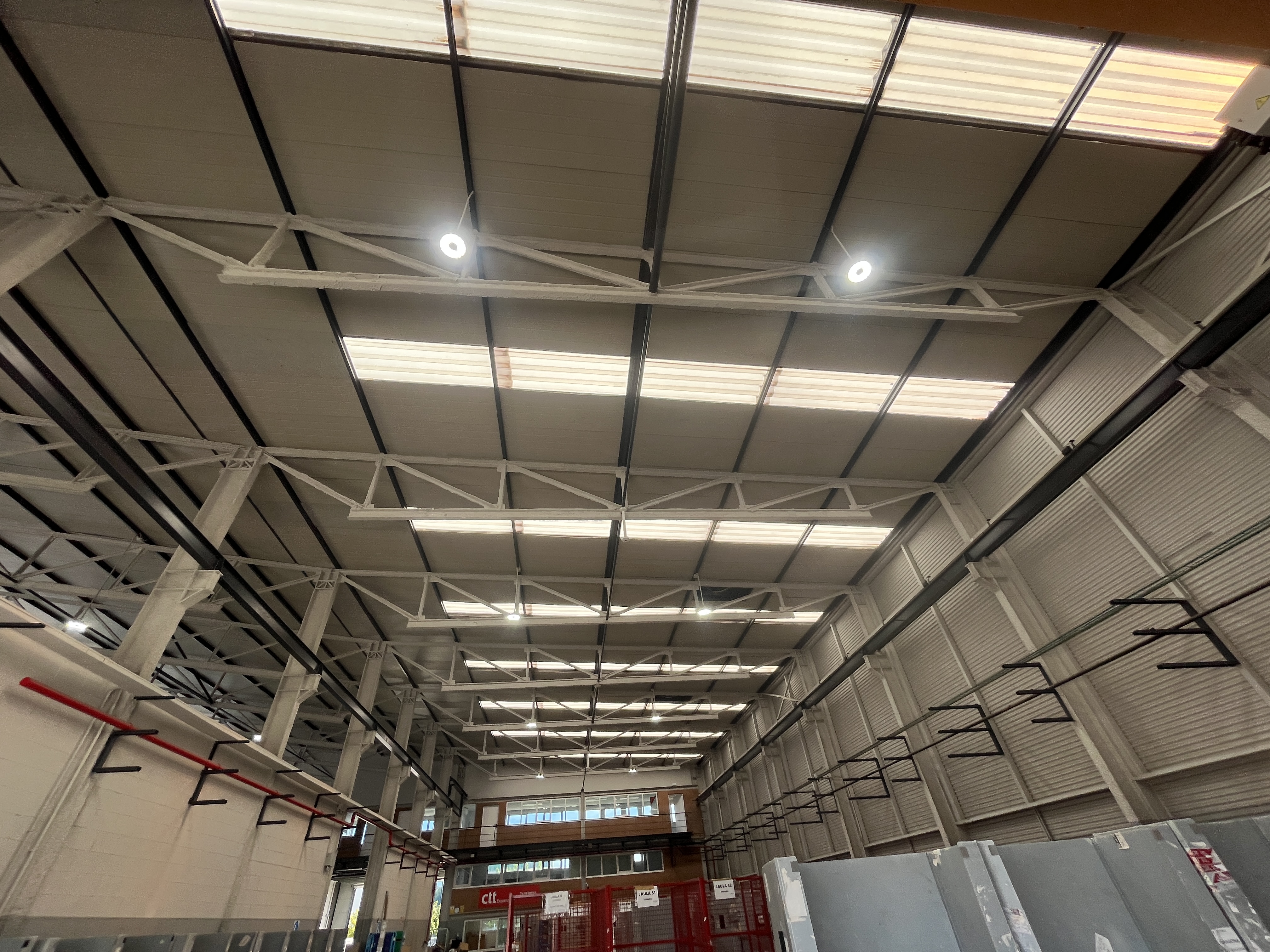 nave-industrial en riudellots-de-la-selva ·  €