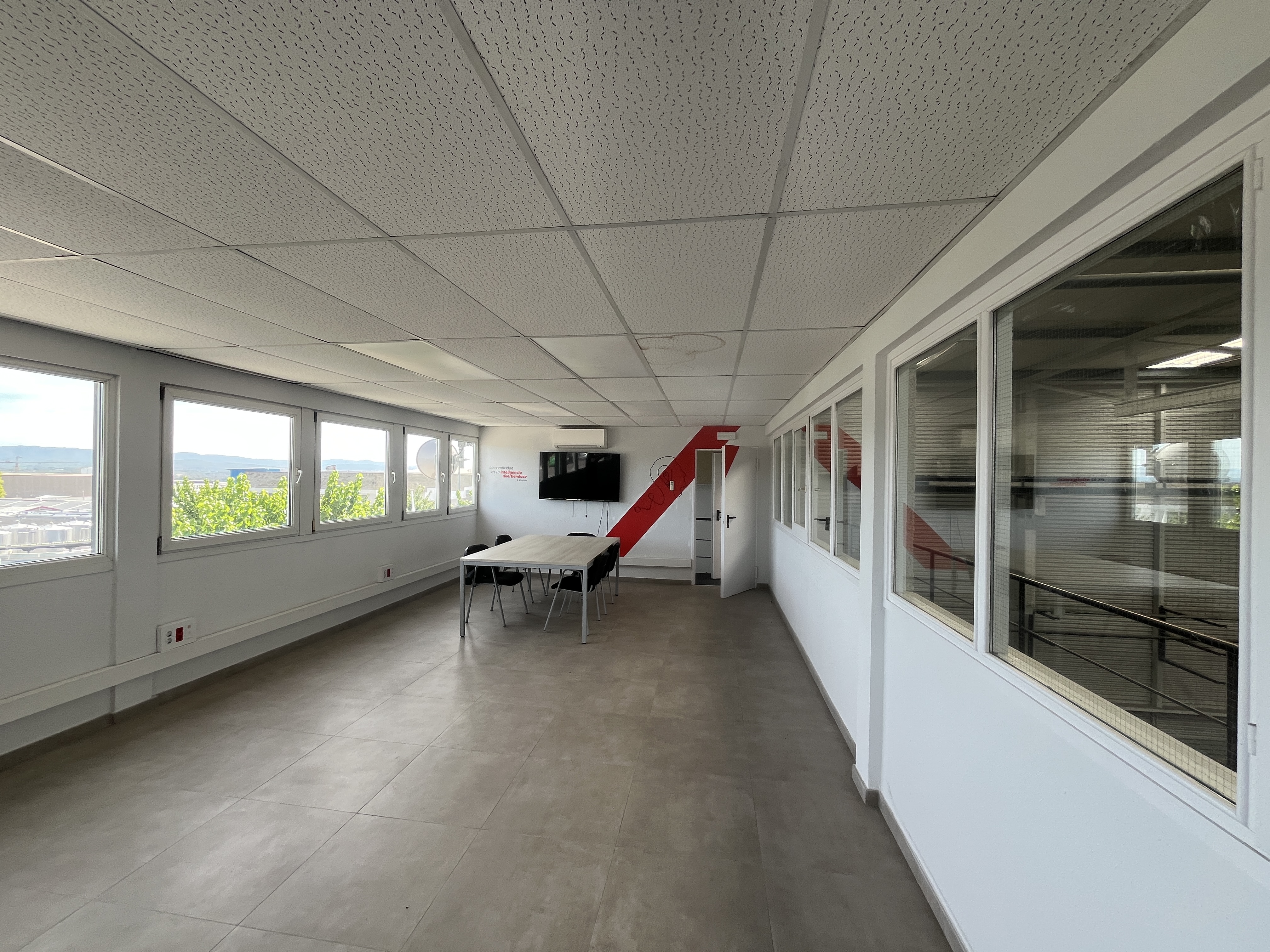 nave-industrial en riudellots-de-la-selva ·  €