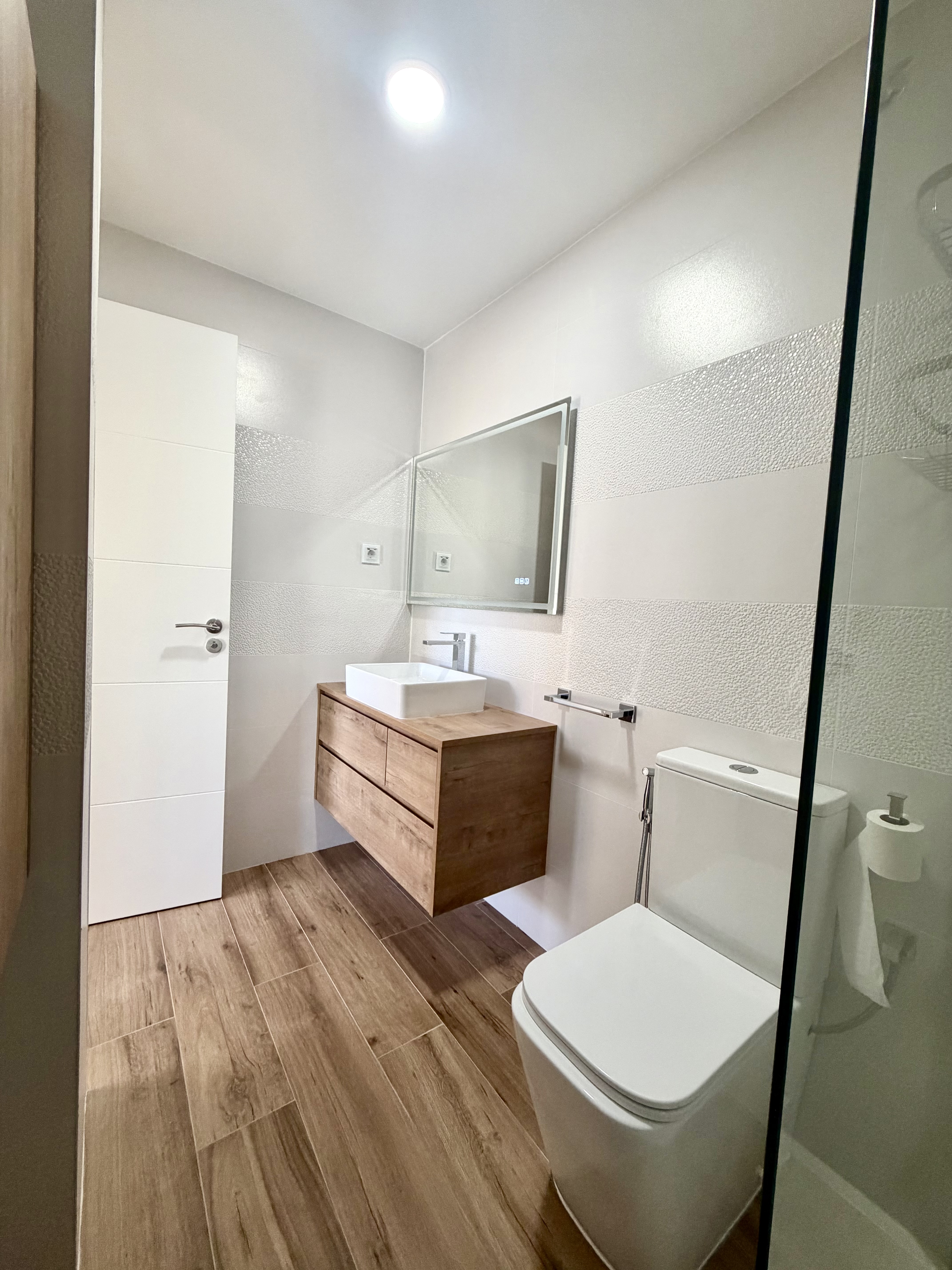 Piso en venta  La Granada, Barcelona  6/33