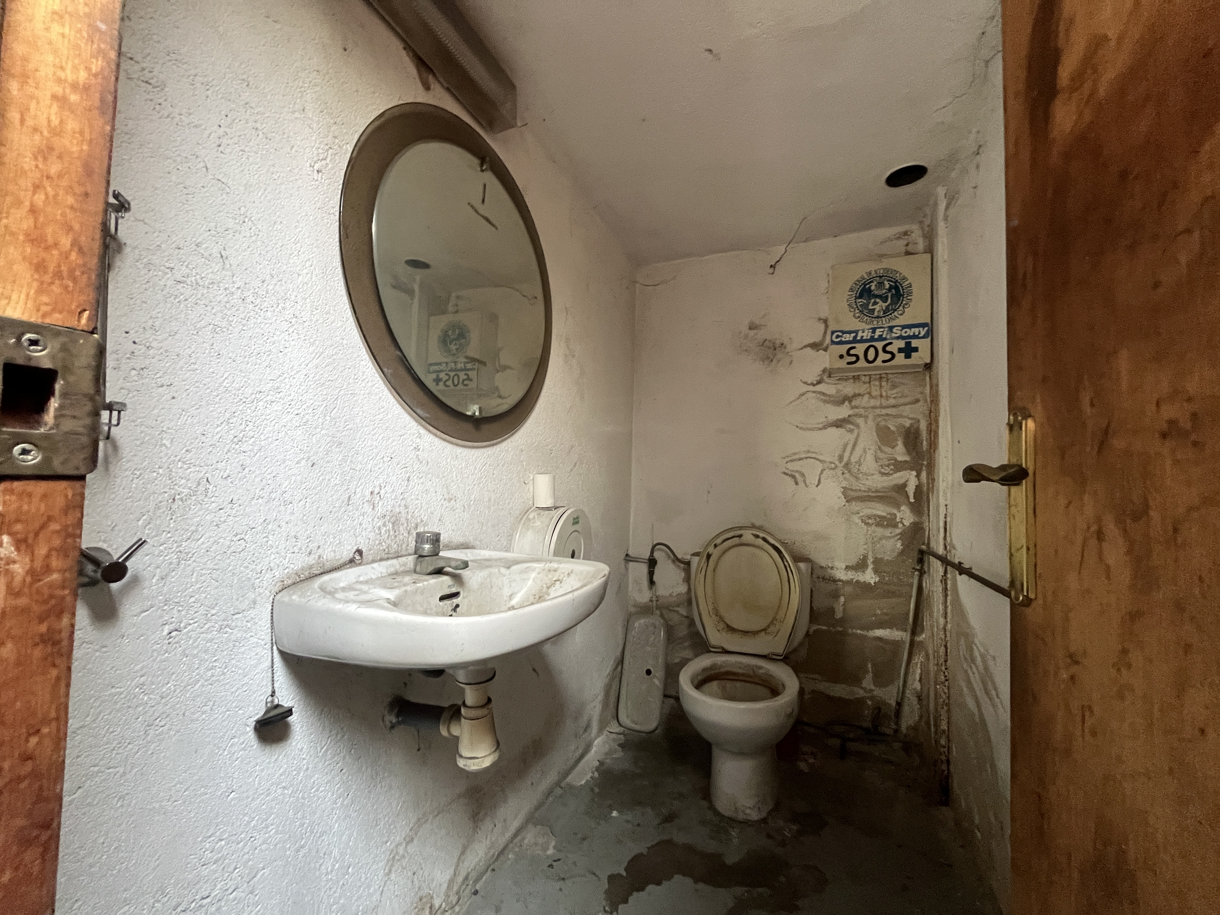 nave-industrial en sils ·  260000€