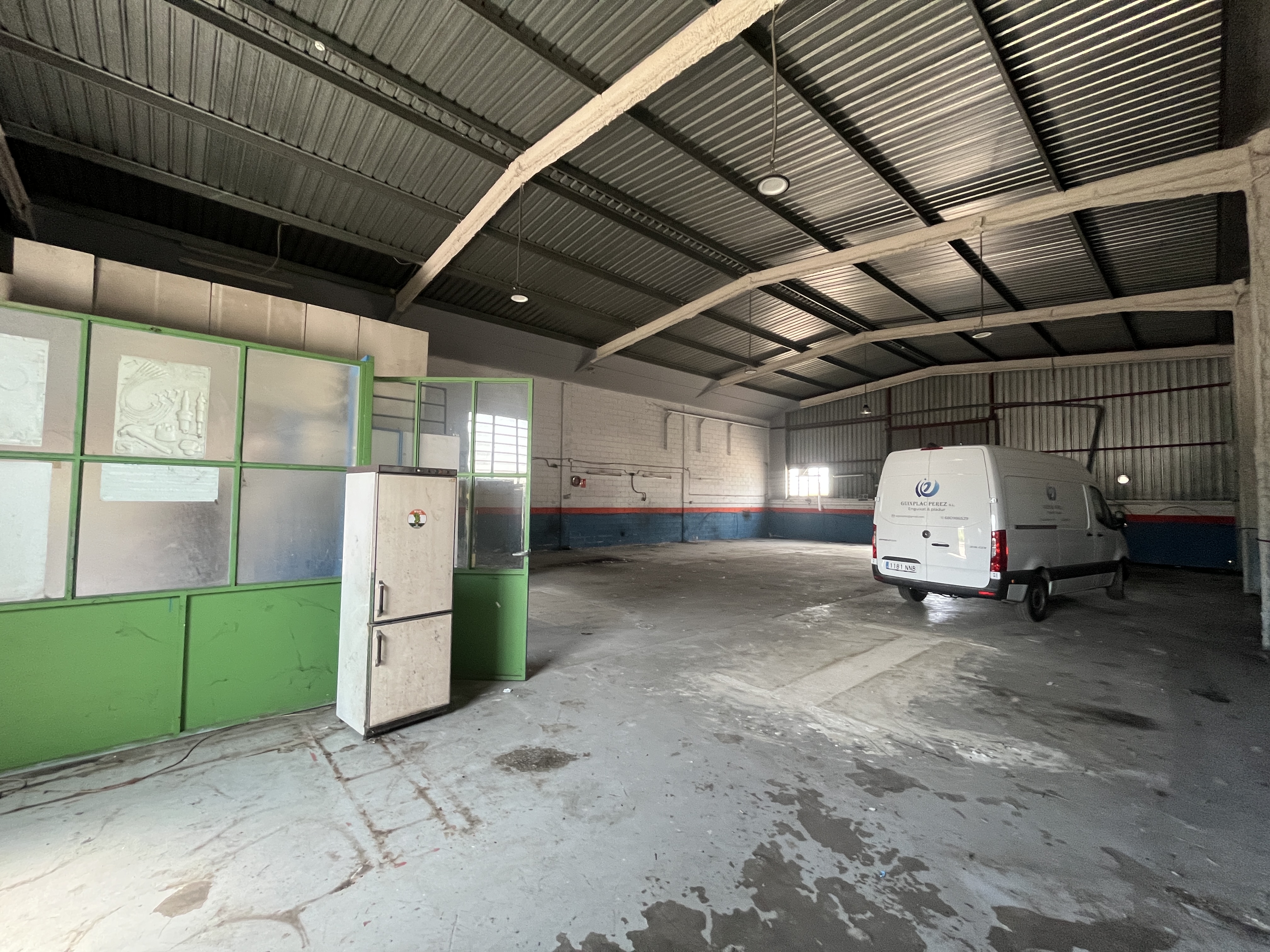 nave-industrial en sils ·  260000€