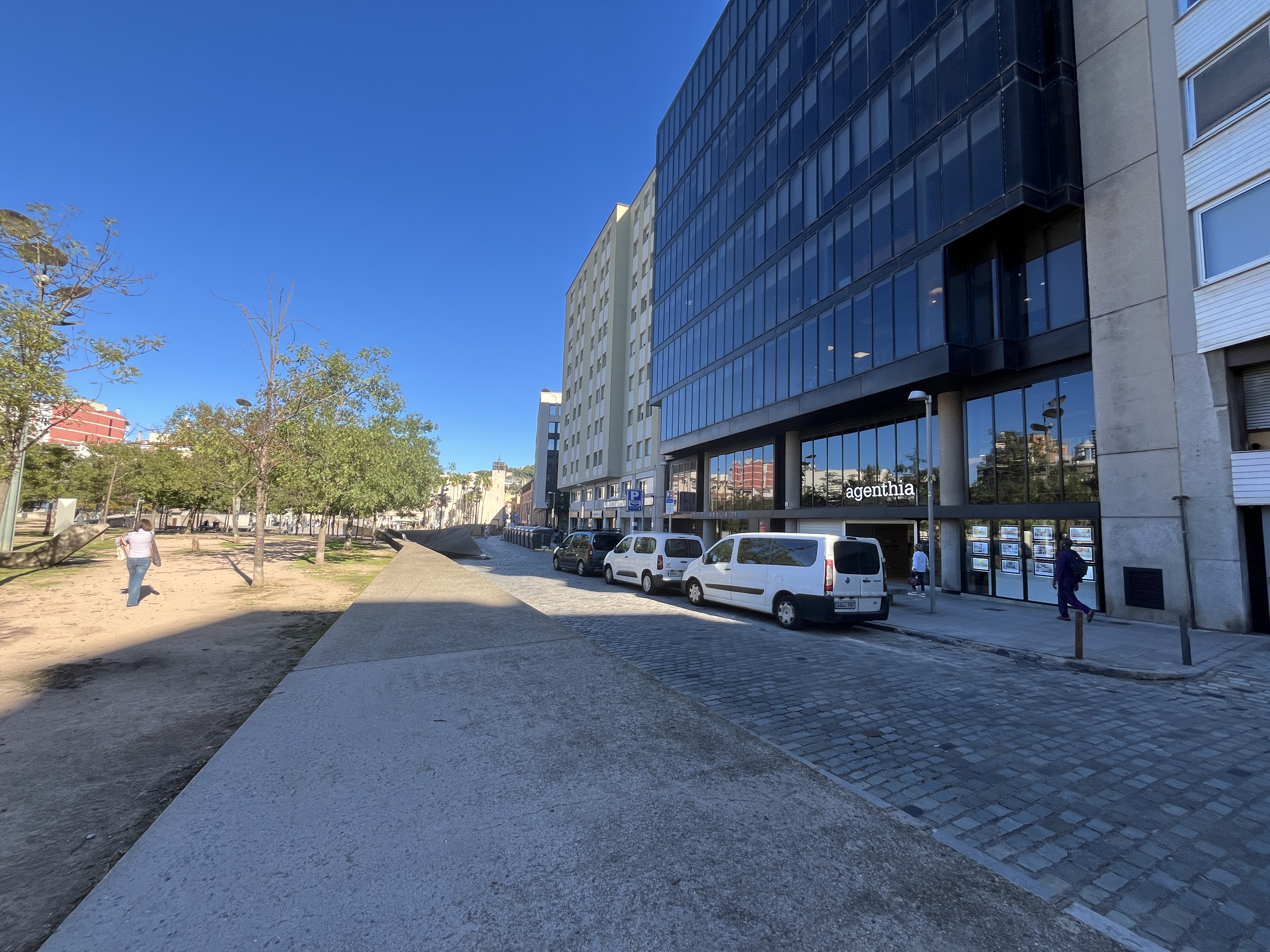 oficines en girona · girona-centre 2800€
