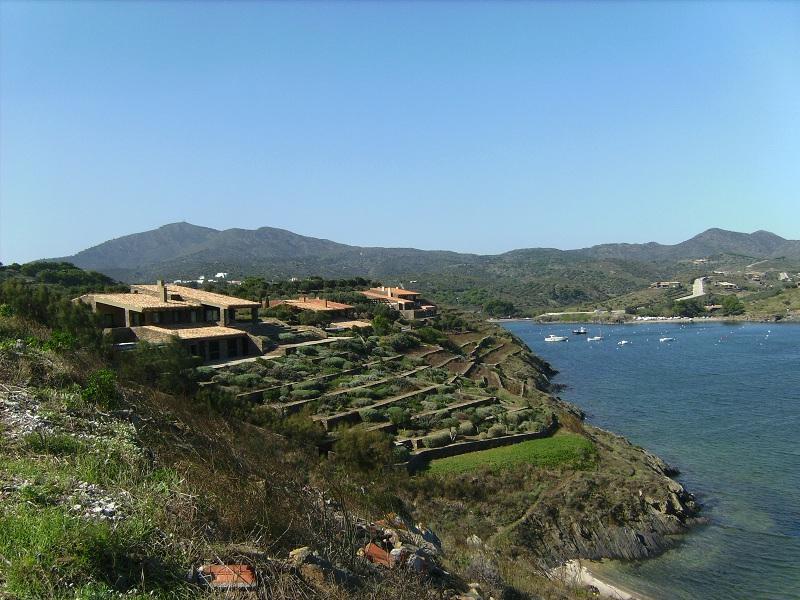 terrenys en cadaques ·  2000000€