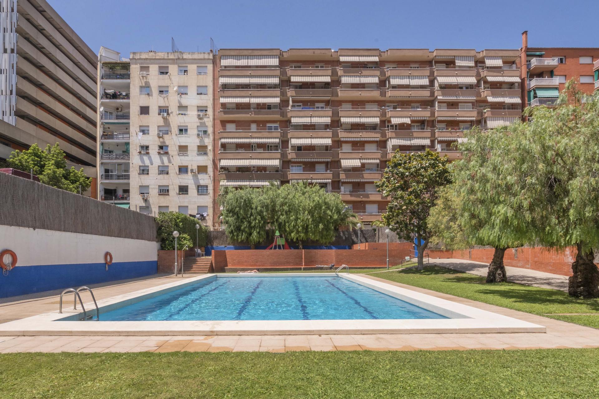 Apartment sale Barcelona Sants Montjuïc Sants Montjuïc / La Marina