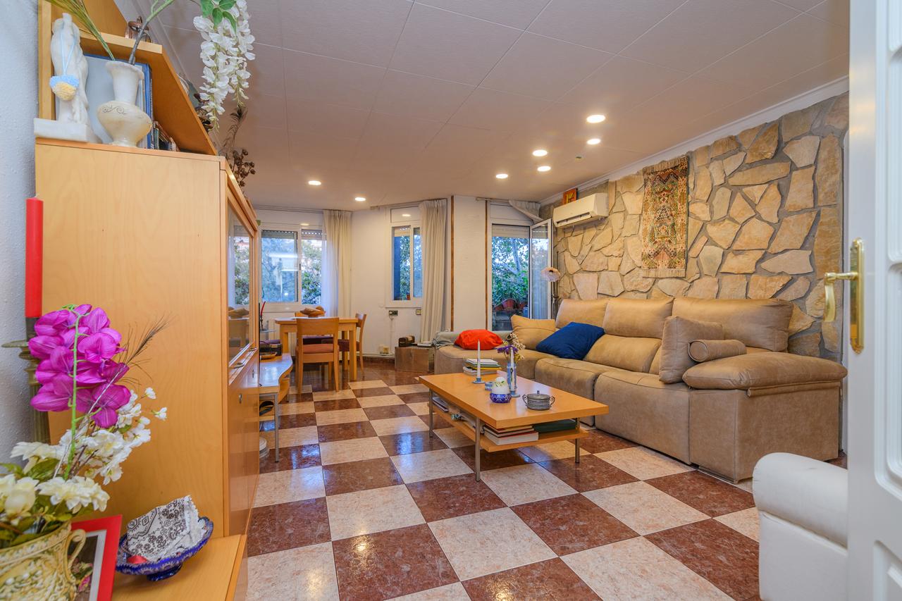 Piso en venta en Barcelona Ciutat Vella / Santa Caterina del Comerç