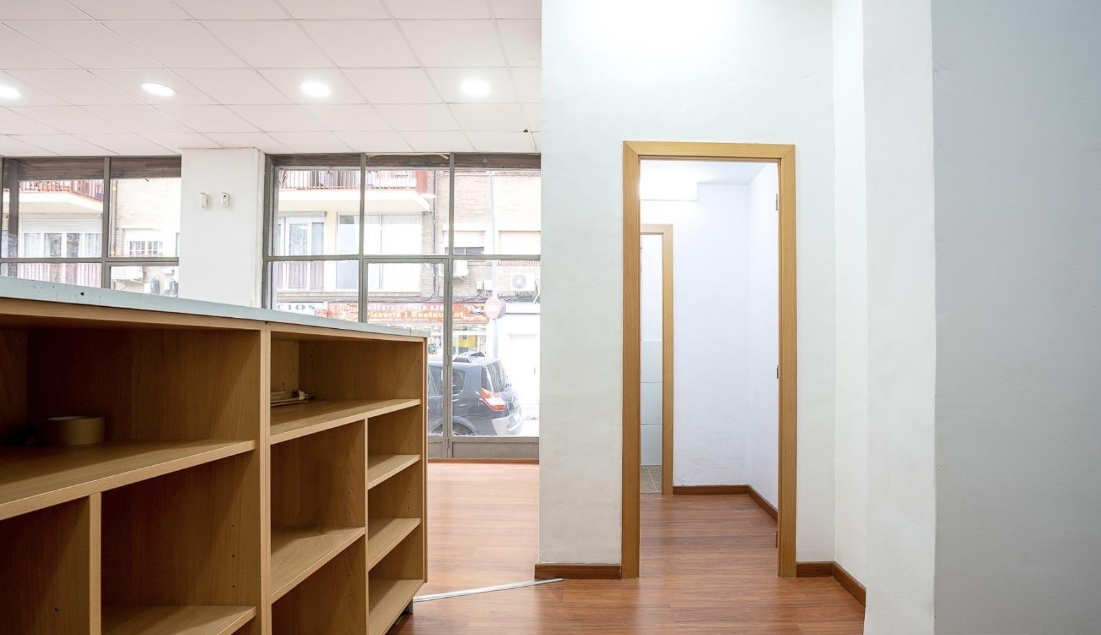 Commercial for sale in Barcelona Sant Martí del Camp Arriassa