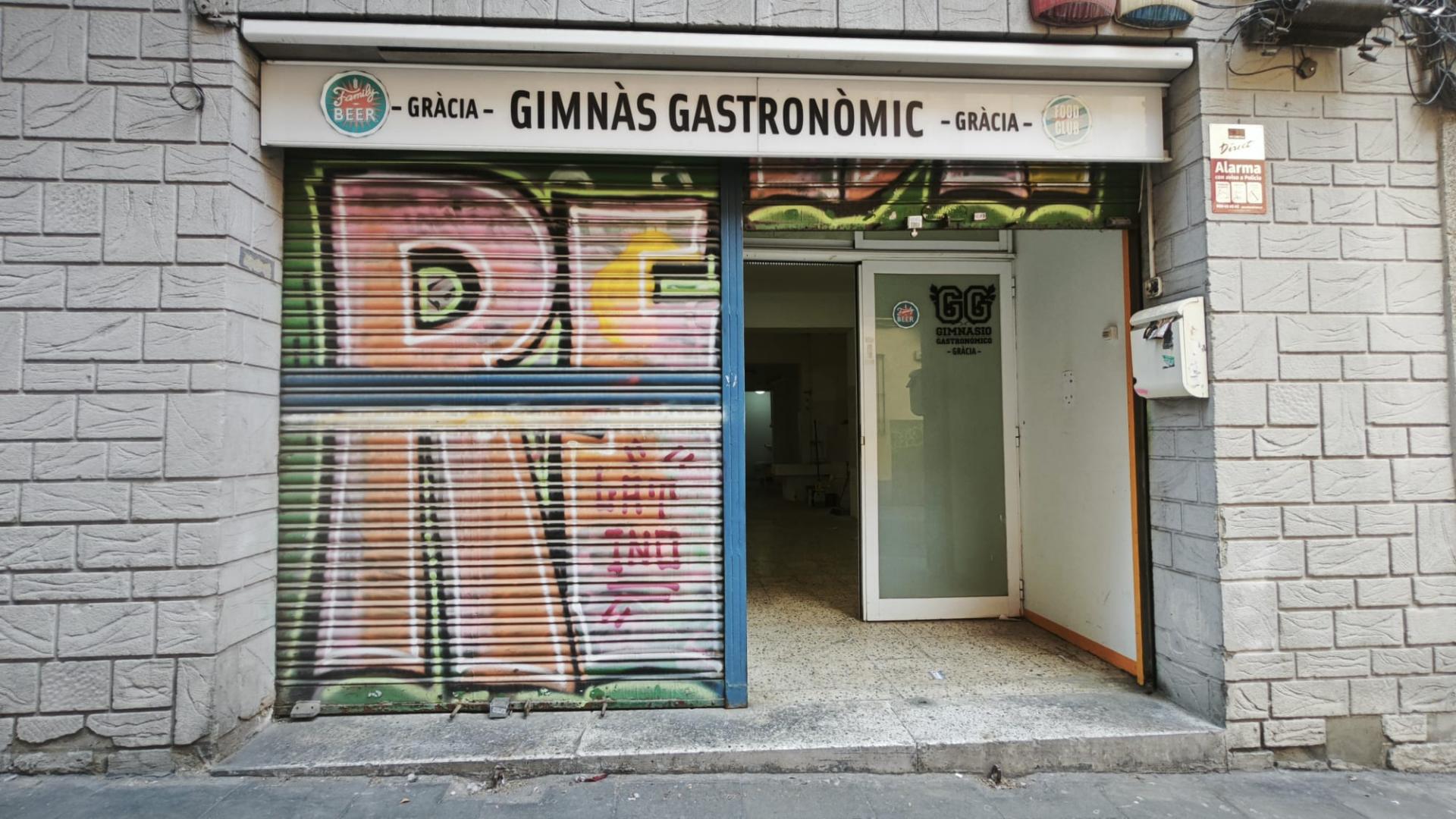 Commercial for sale in Barcelona Gràcia / Vila de Gràcia SALINAS