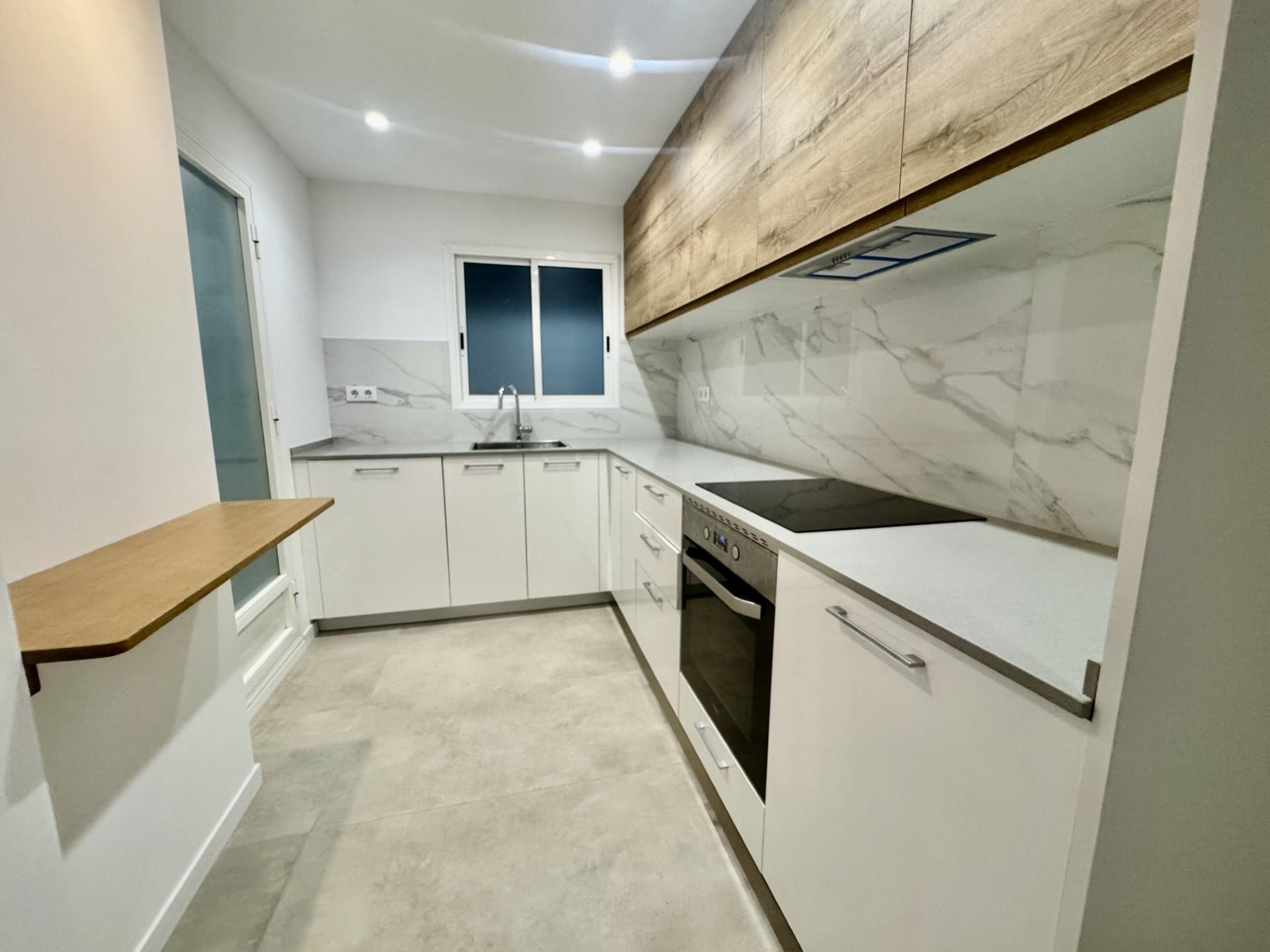 Apartment for sale in Barcelona Eixample / Sagrada Família de los Castillejos