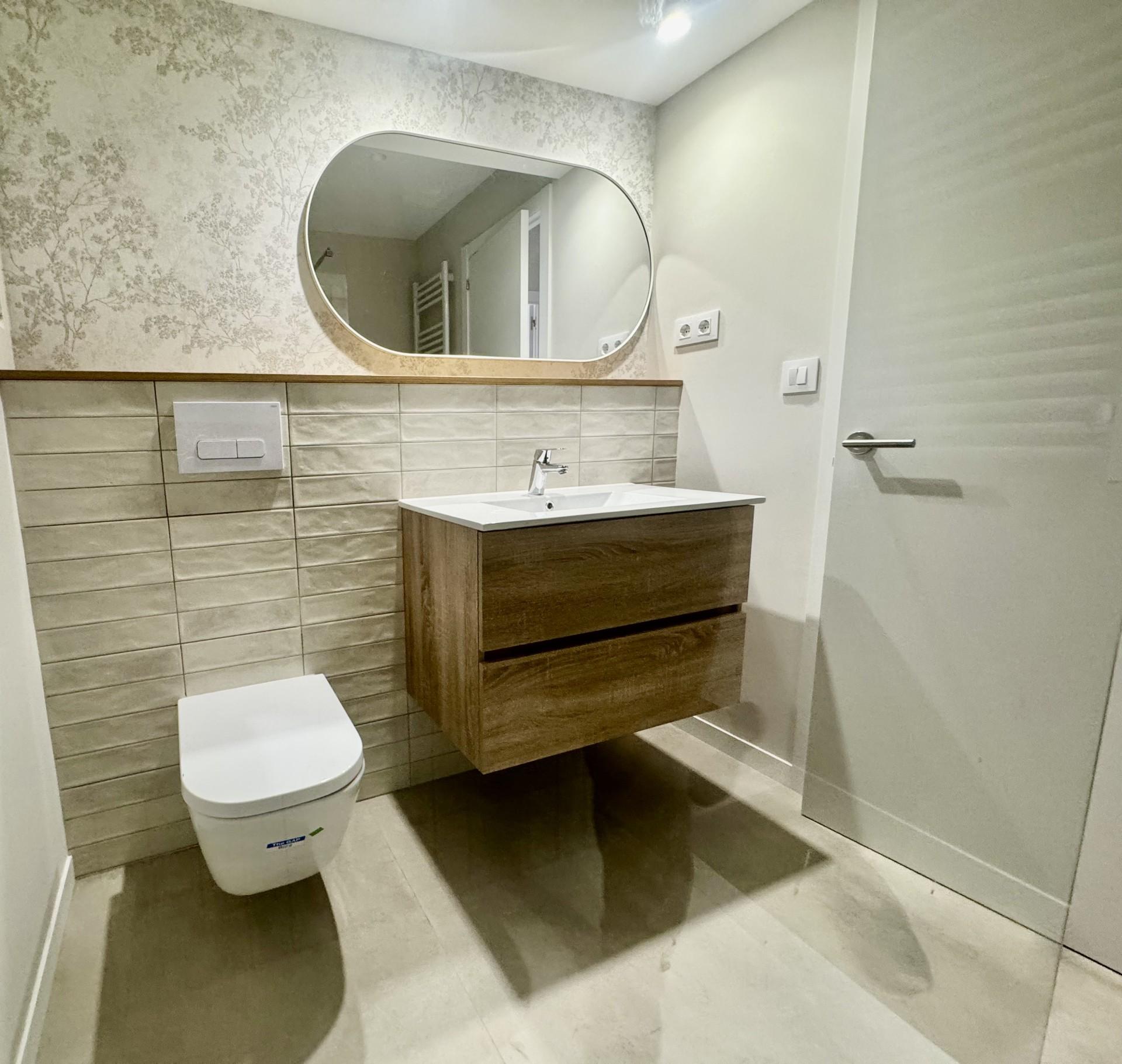 Apartment for sale in Barcelona Eixample / Sagrada Família de los Castillejos